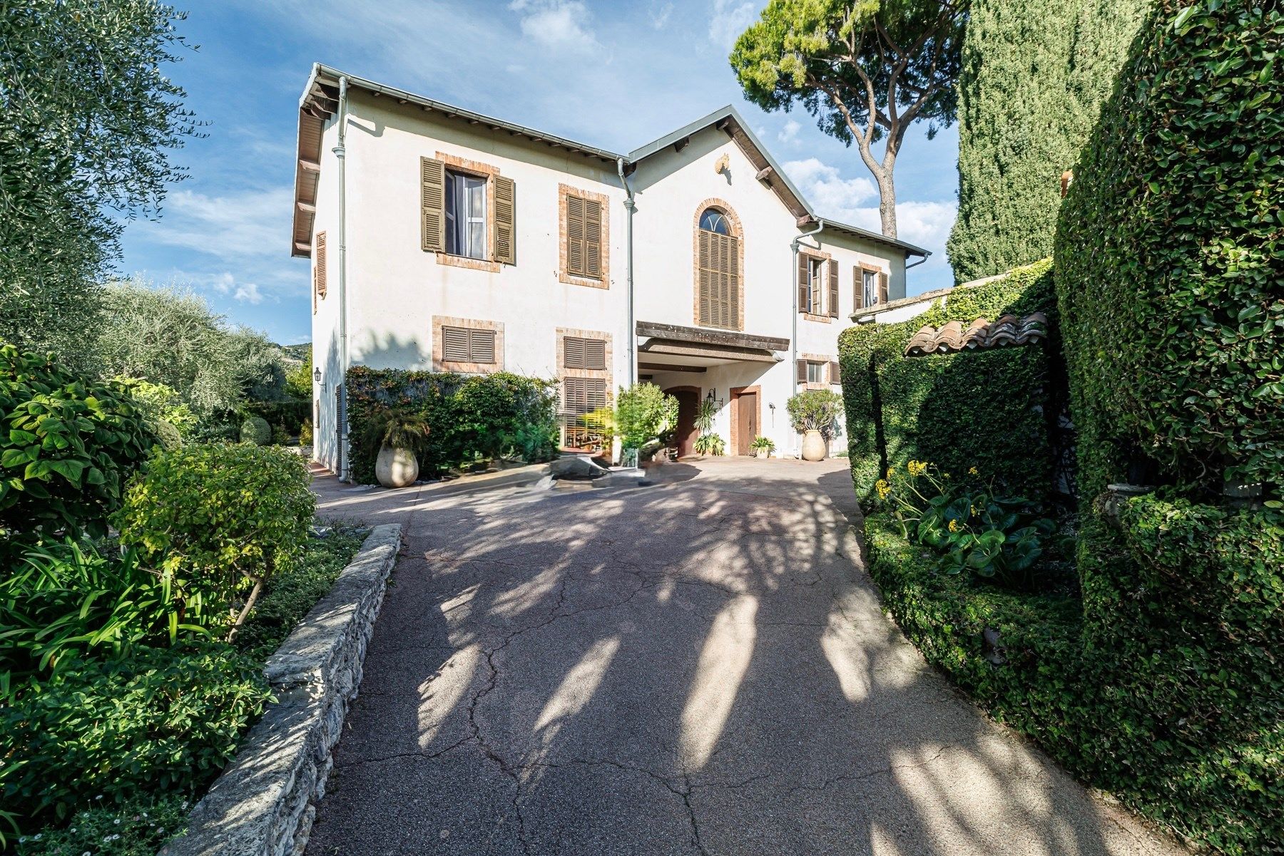 maison de maître 30 Pièces en vente sur NICE (06000)