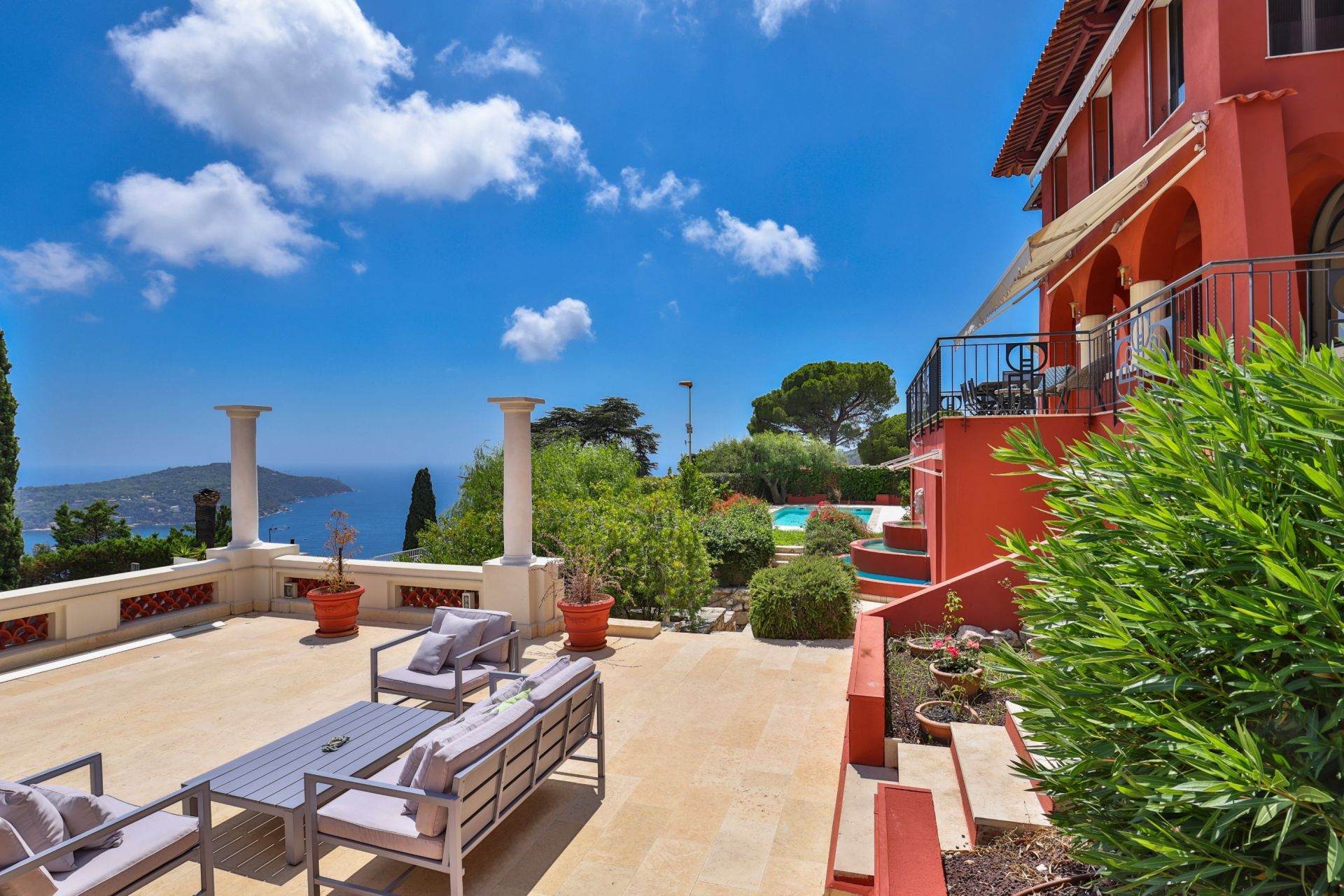 villa 10 Pièces en vente sur VILLEFRANCHE SUR MER (06230)