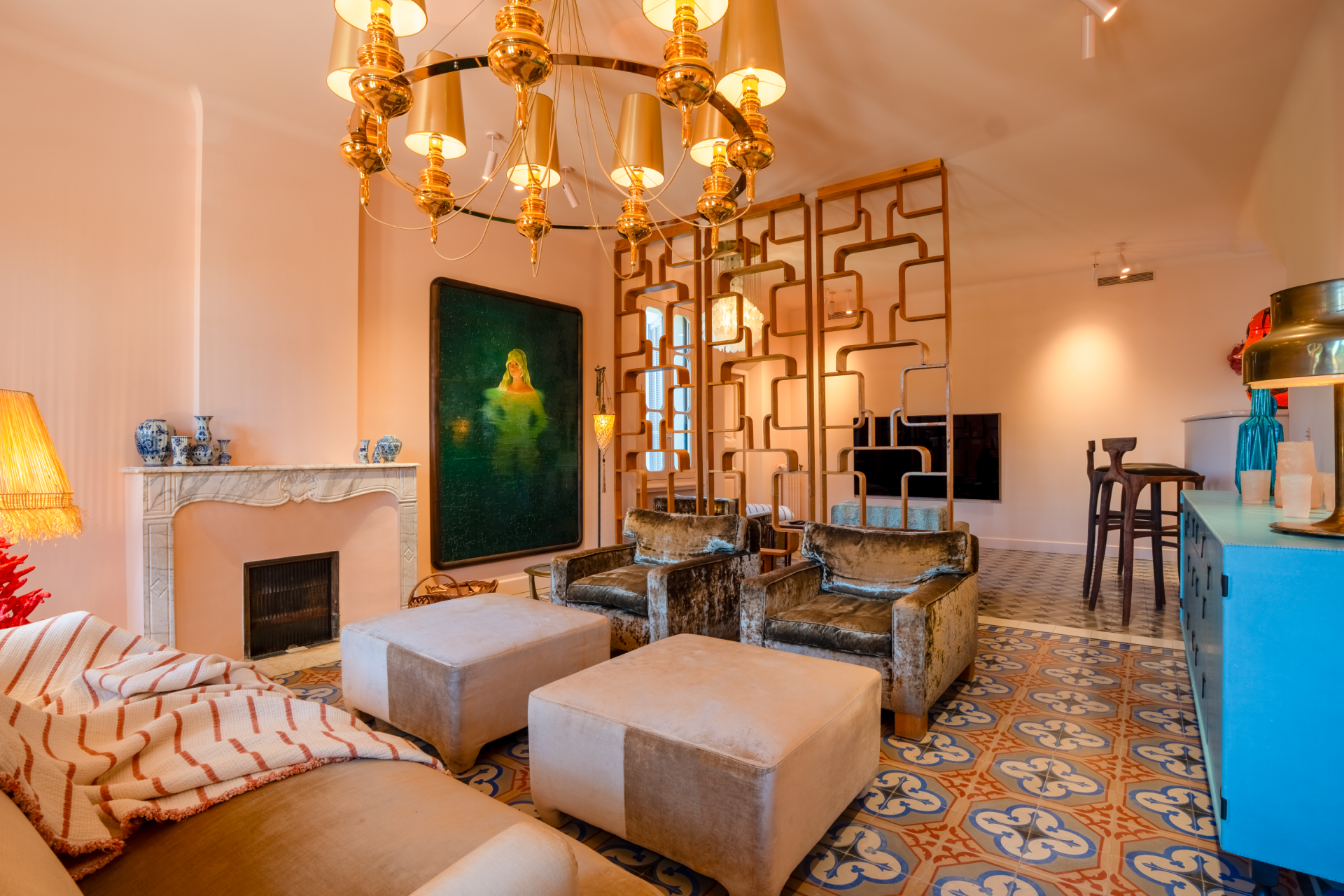 provencal house 6 Rooms for sale on ST TROPEZ (83990)