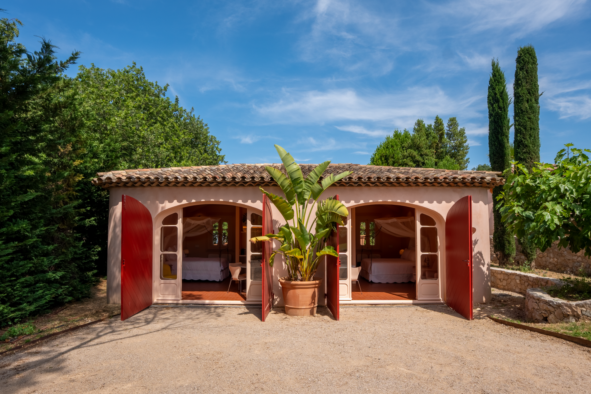 provencal house 6 Rooms for sale on ST TROPEZ (83990)