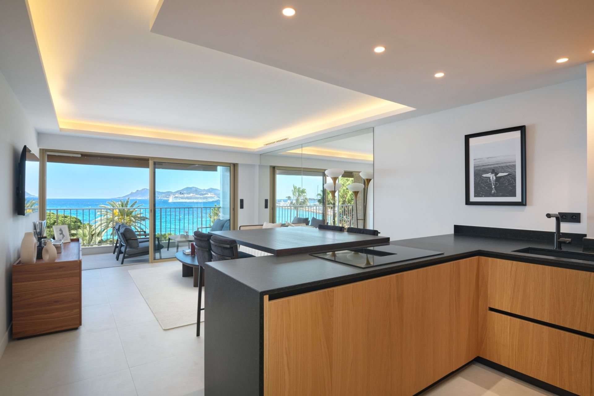 apartment 3 Rooms for sale on CANNES (06400)