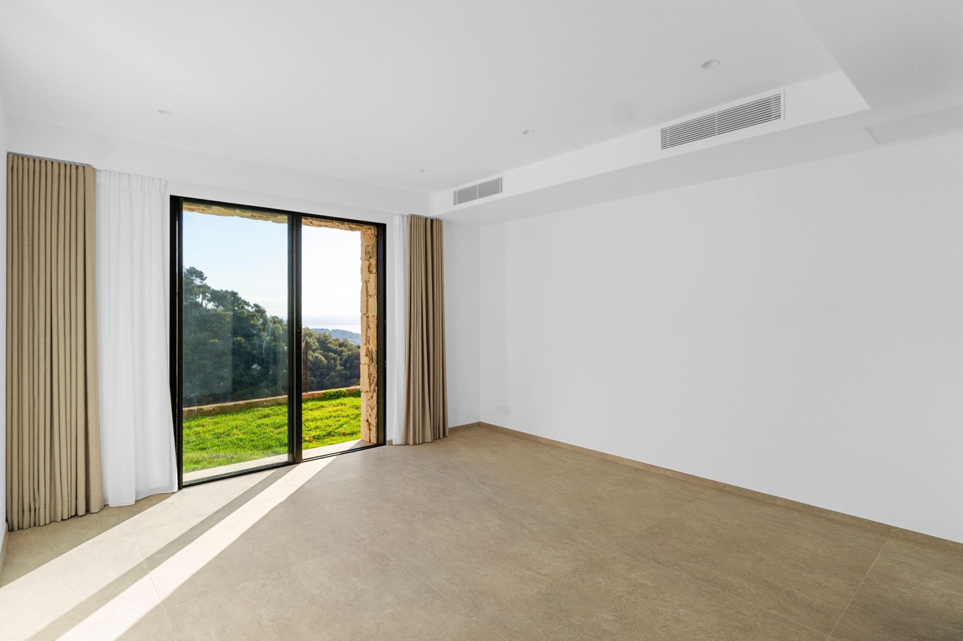 villa 5 Pièces en vente sur ROQUEBRUNE CAP MARTIN (06190)