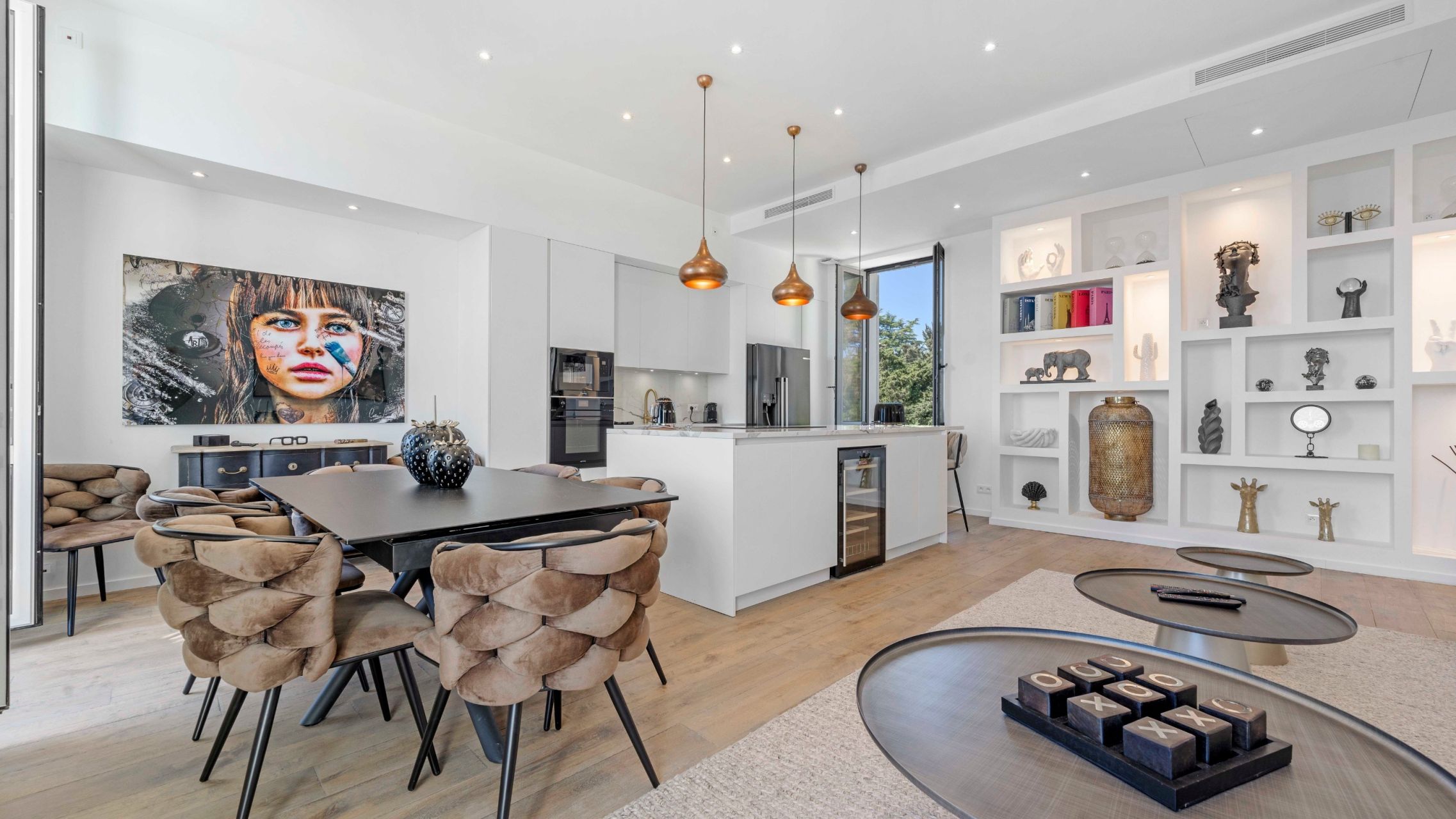 apartment 4 Rooms for sale on STE MAXIME (83120)