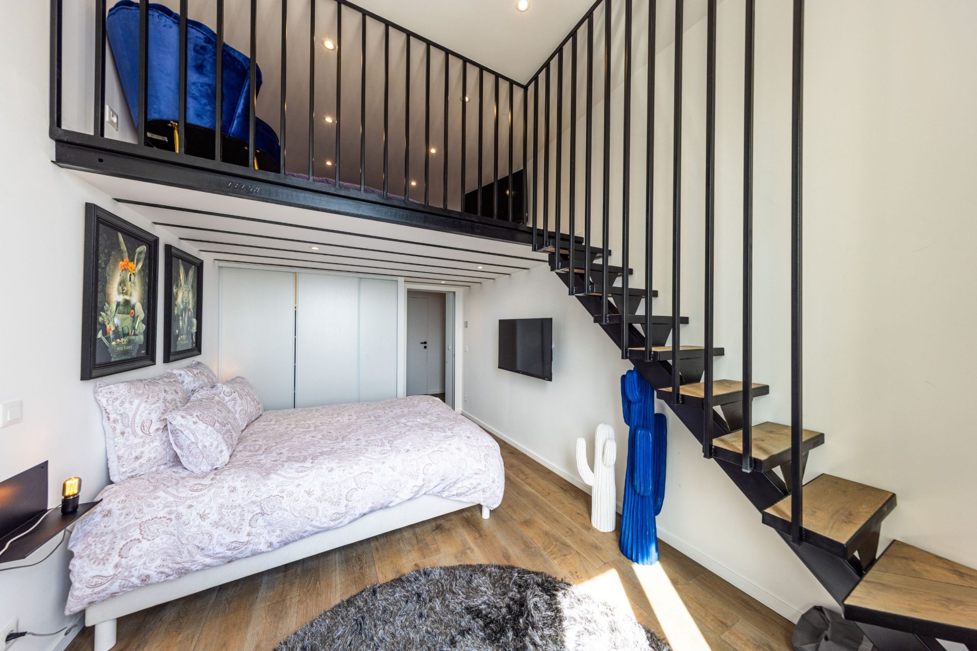 apartment 4 Rooms for sale on STE MAXIME (83120)