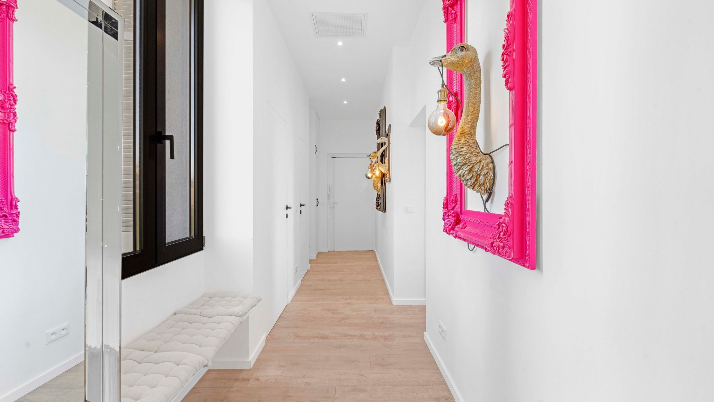 apartment 4 Rooms for sale on STE MAXIME (83120)