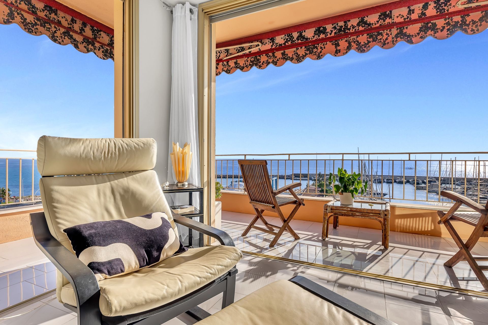 apartment 3 Rooms for sale on MENTON (06500)