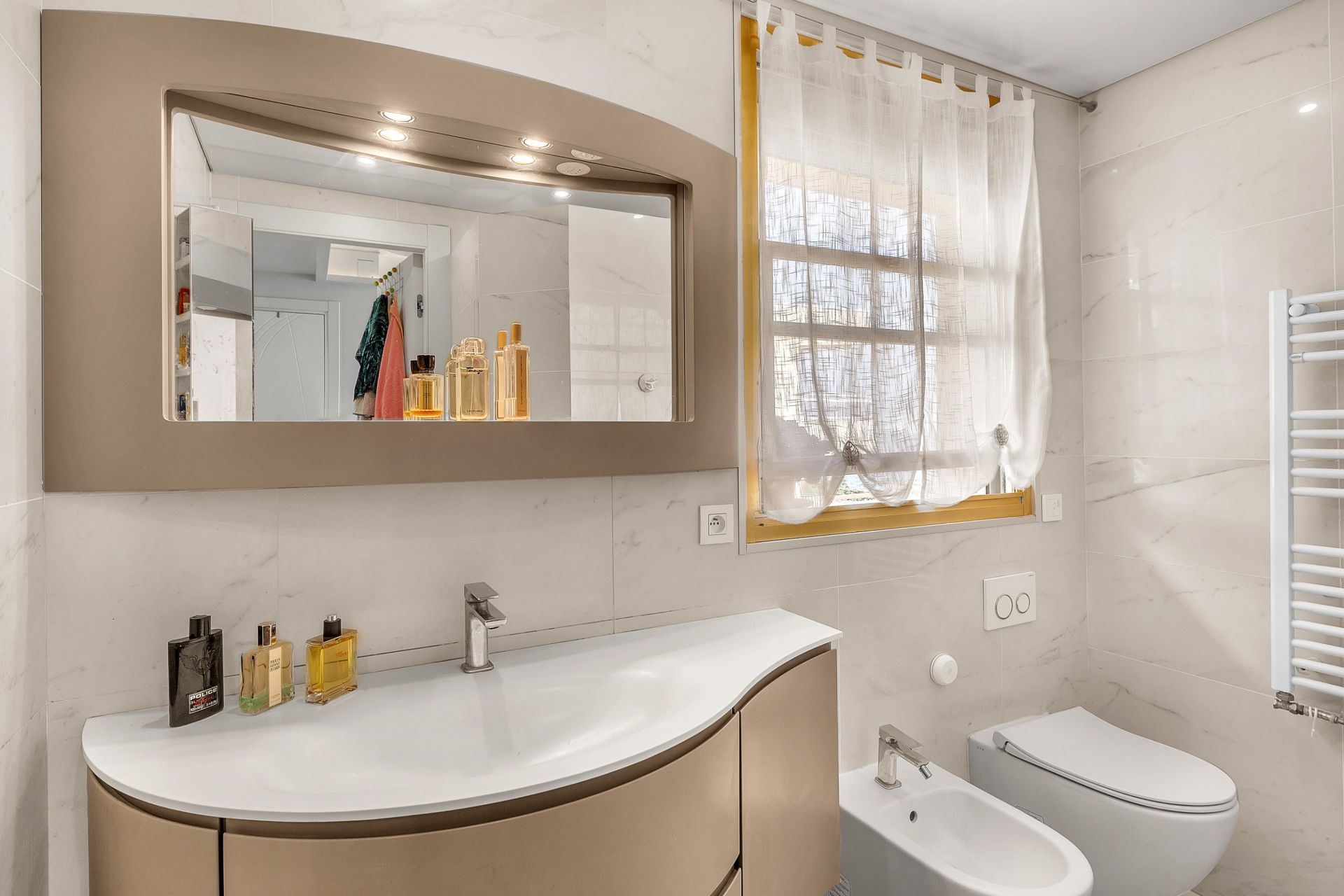 apartment 3 Rooms for sale on MENTON (06500)