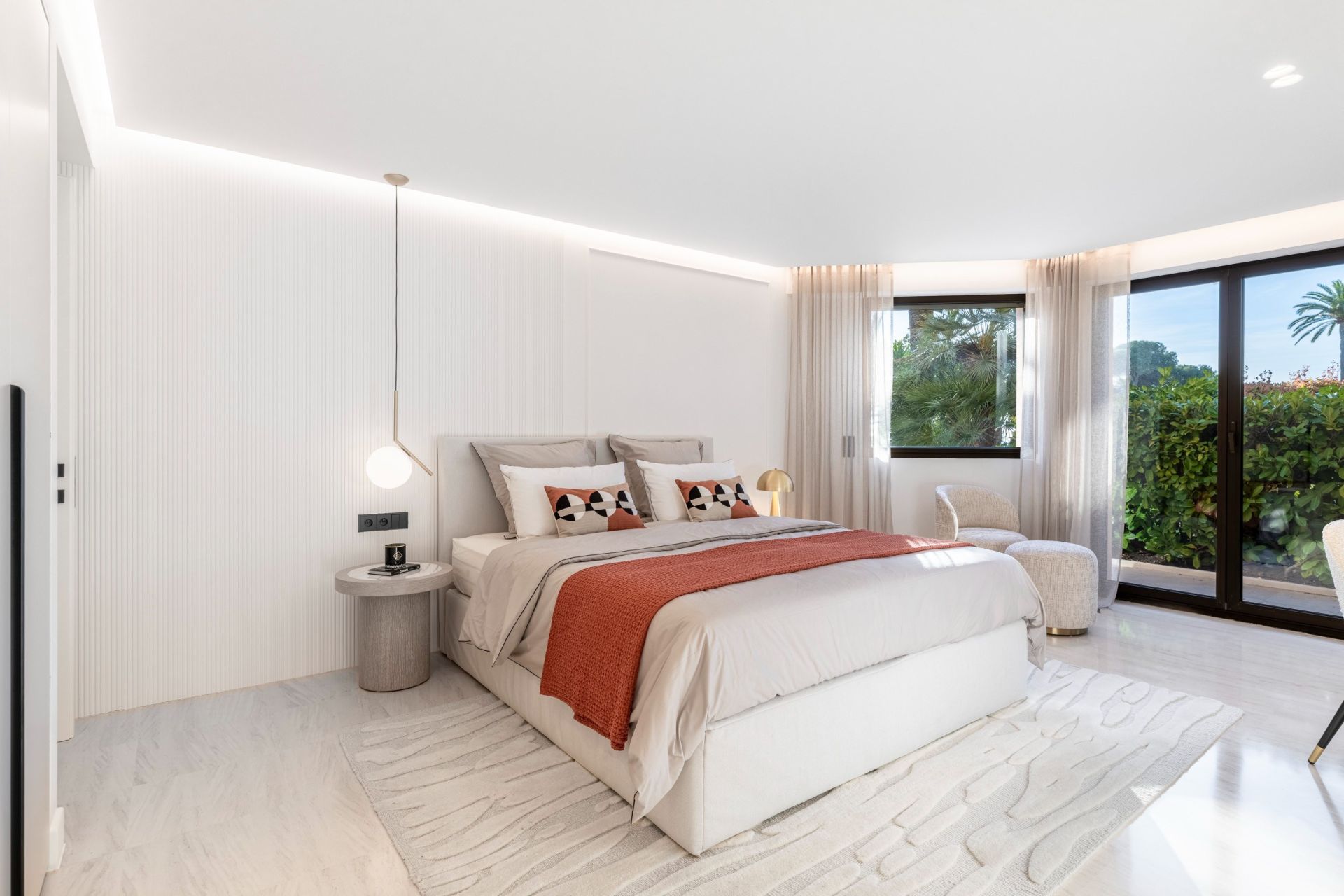 apartment 4 Rooms for sale on NICE (06300)