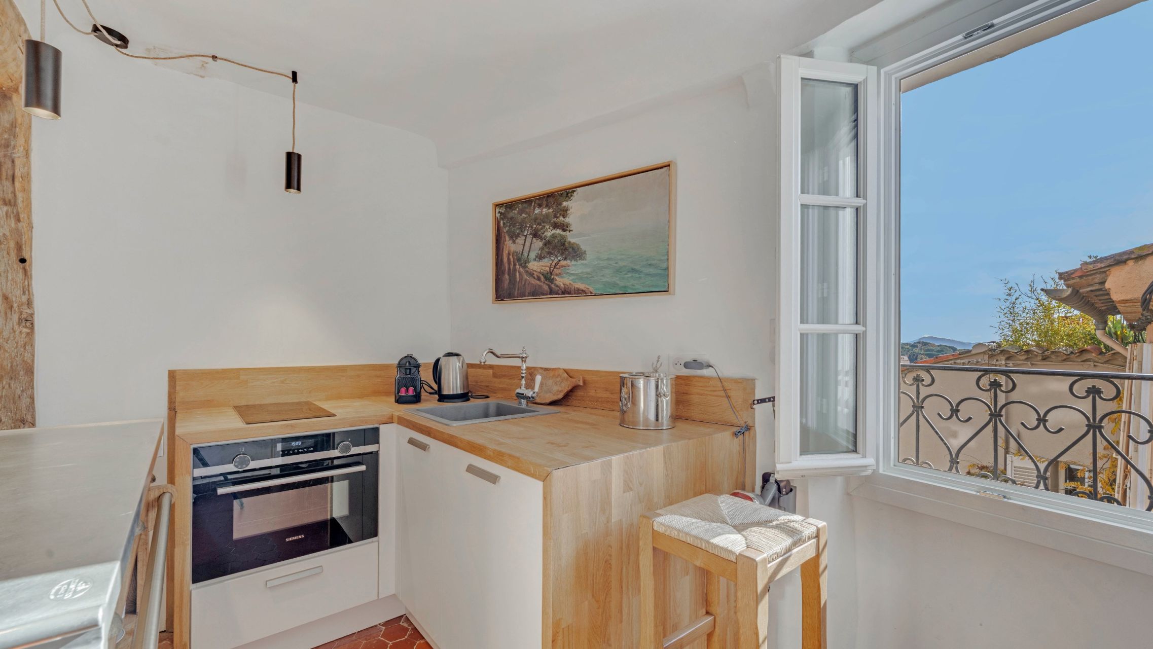 apartment 2 Rooms for sale on RAMATUELLE (83350)