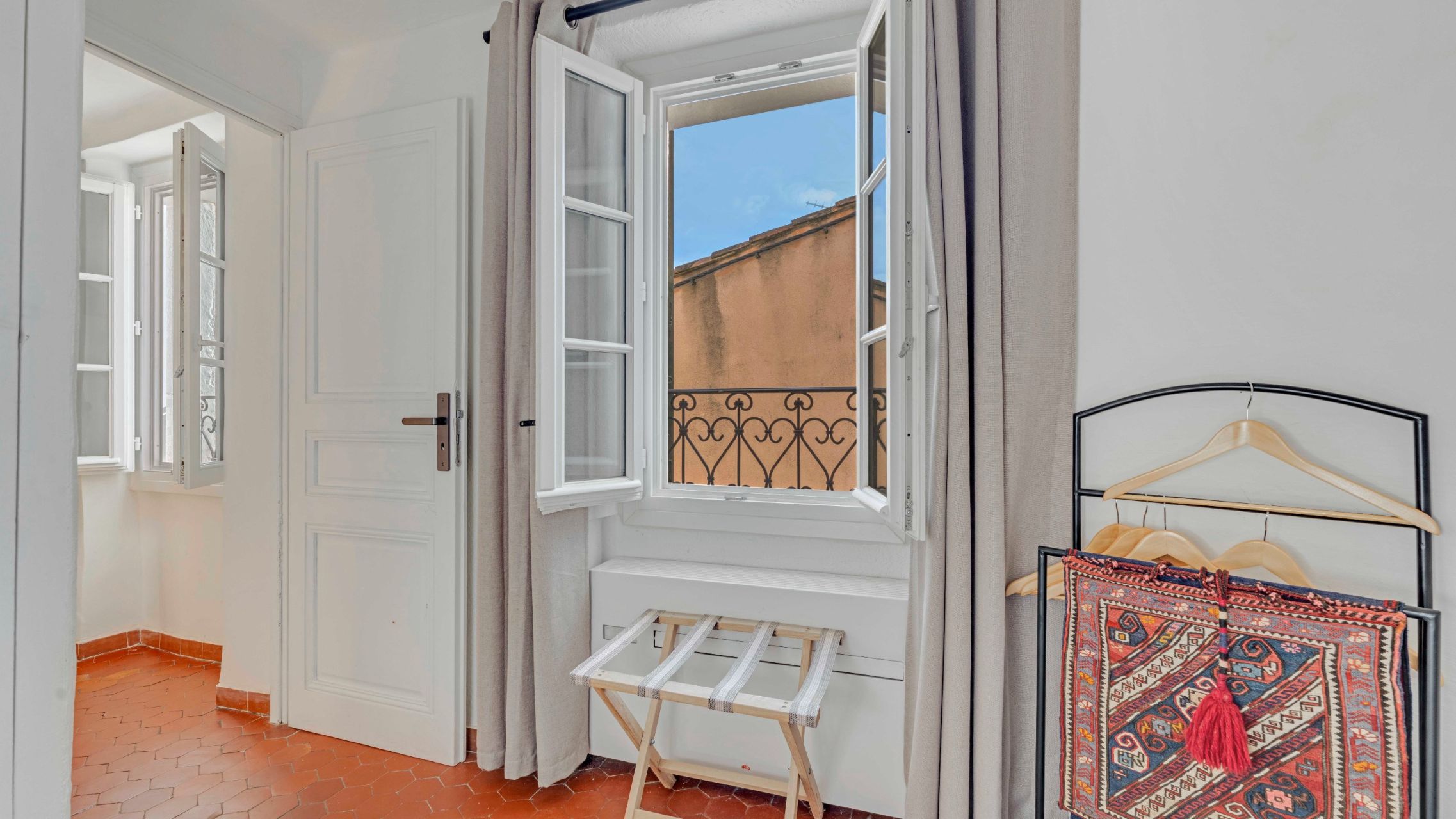 apartment 2 Rooms for sale on RAMATUELLE (83350)