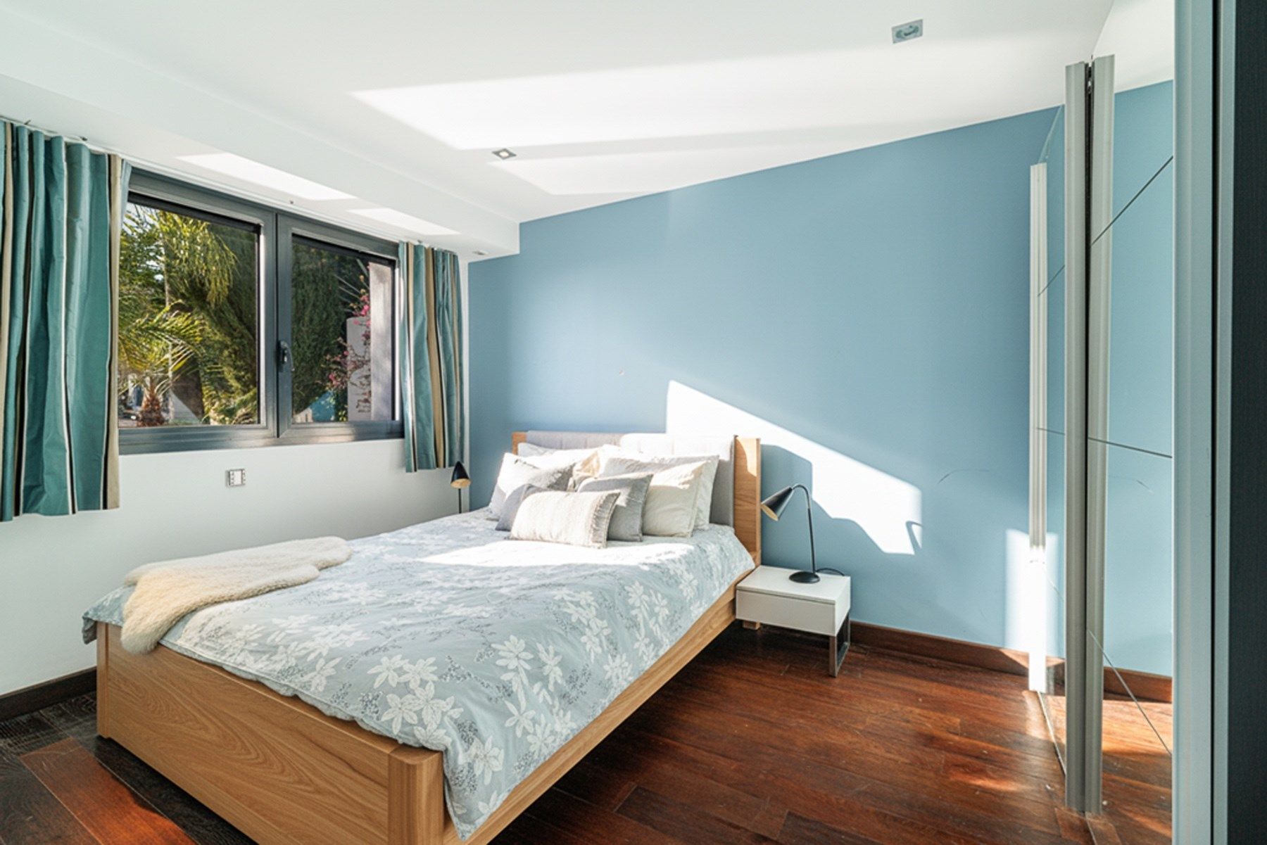 maison contemporaine 5 Pièces en vente sur EZE (06360)