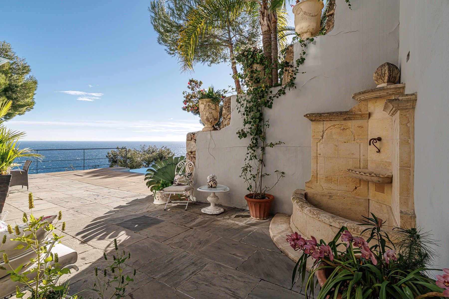 maison contemporaine 5 Pièces en vente sur EZE (06360)