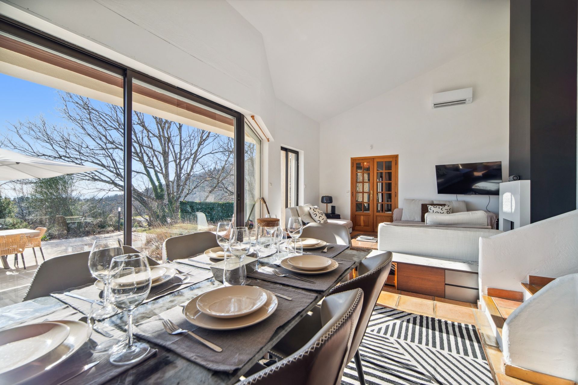 provencal house 5 Rooms for sale on MONS (83440)