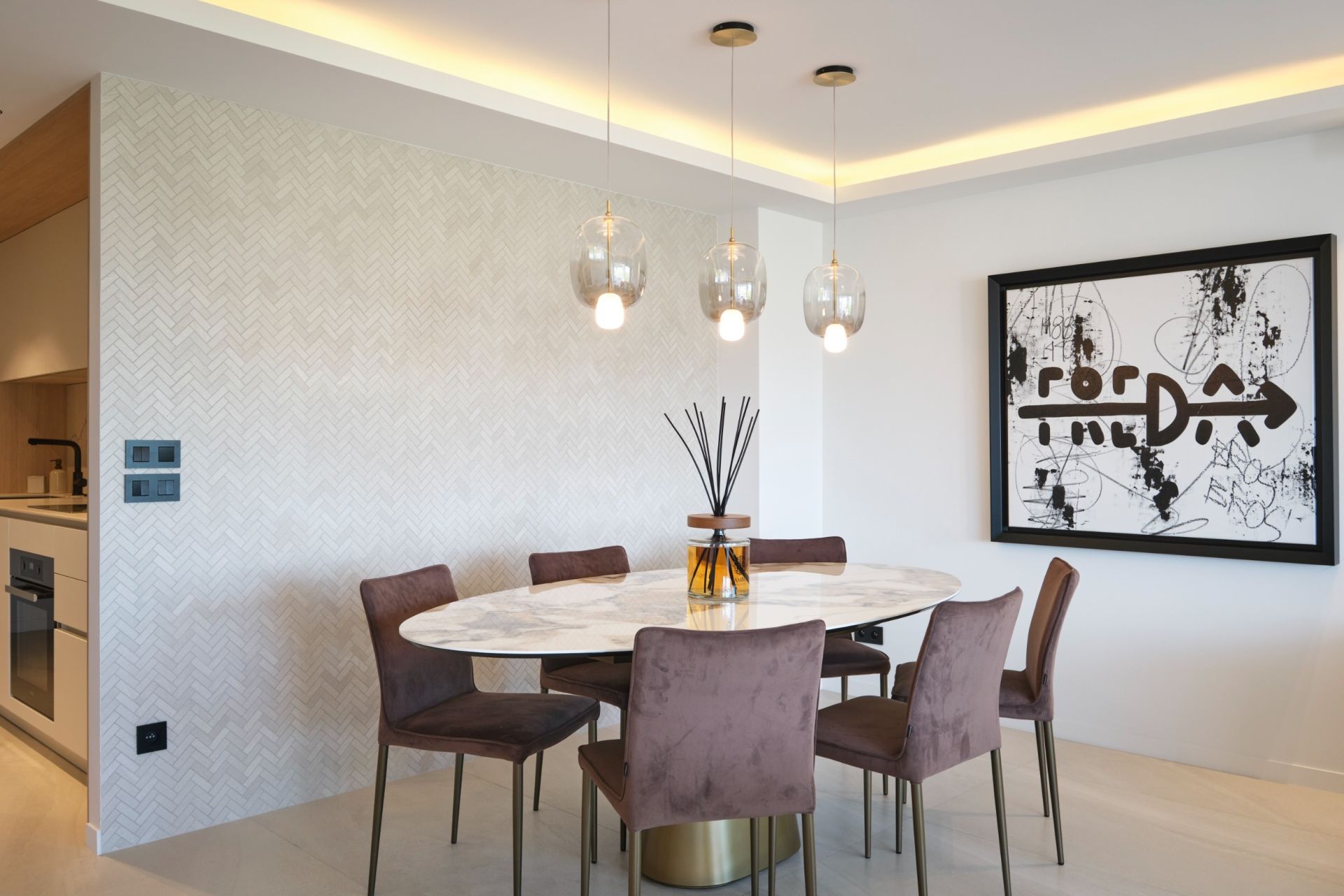 apartment 4 Rooms for sale on CANNES (06400)