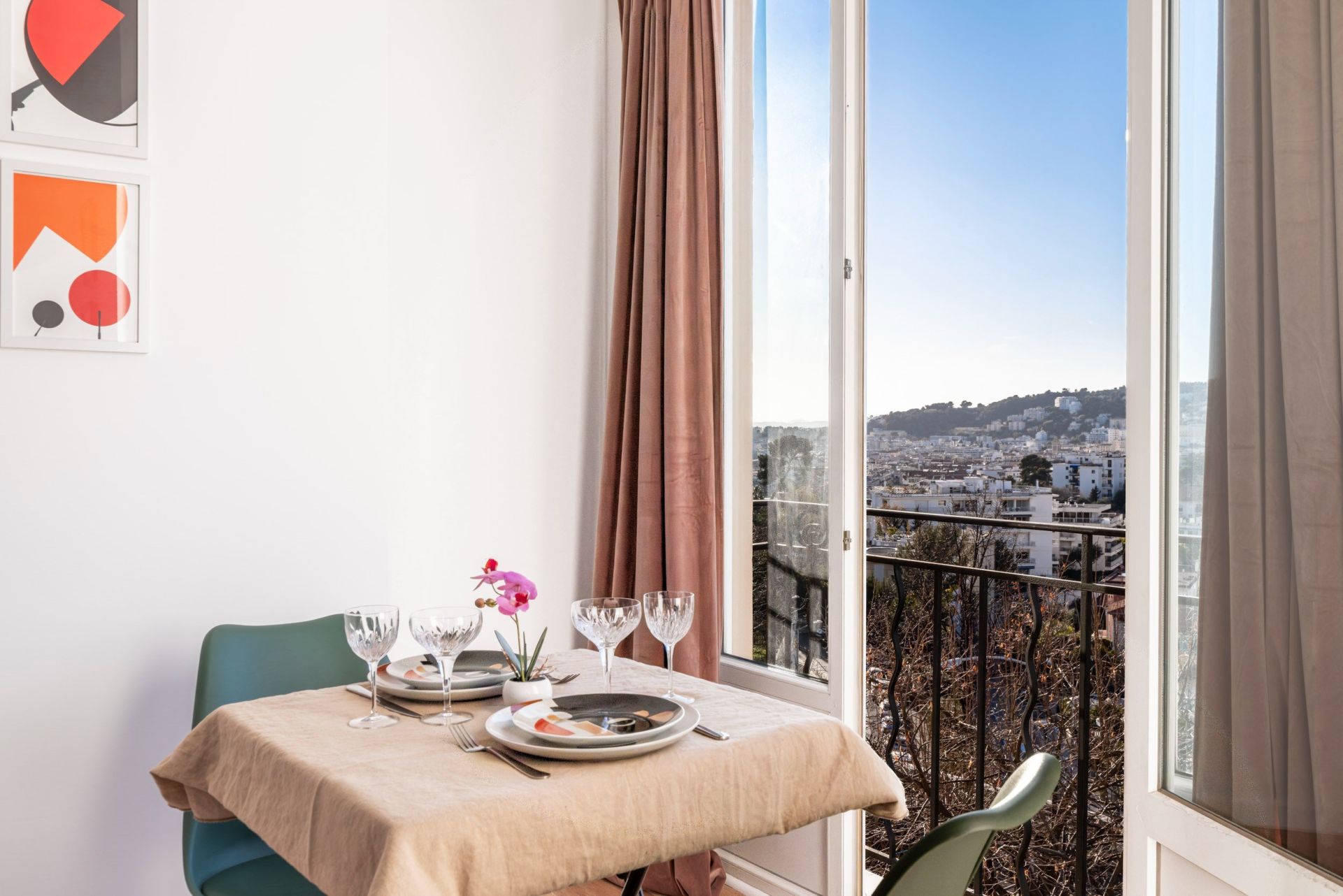 apartment 1 room for sale on NICE (06000)