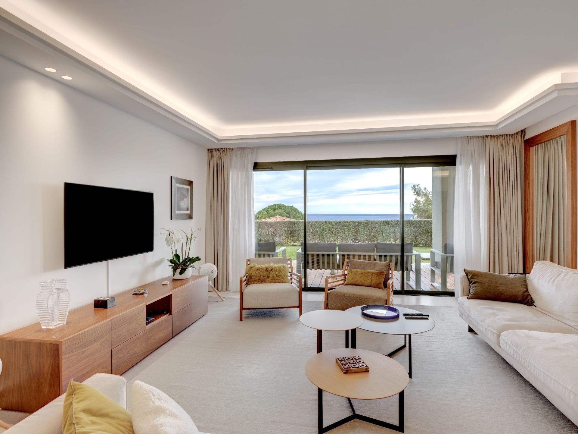 appartement 4 Pièces en vente sur VALLAURIS (06220)