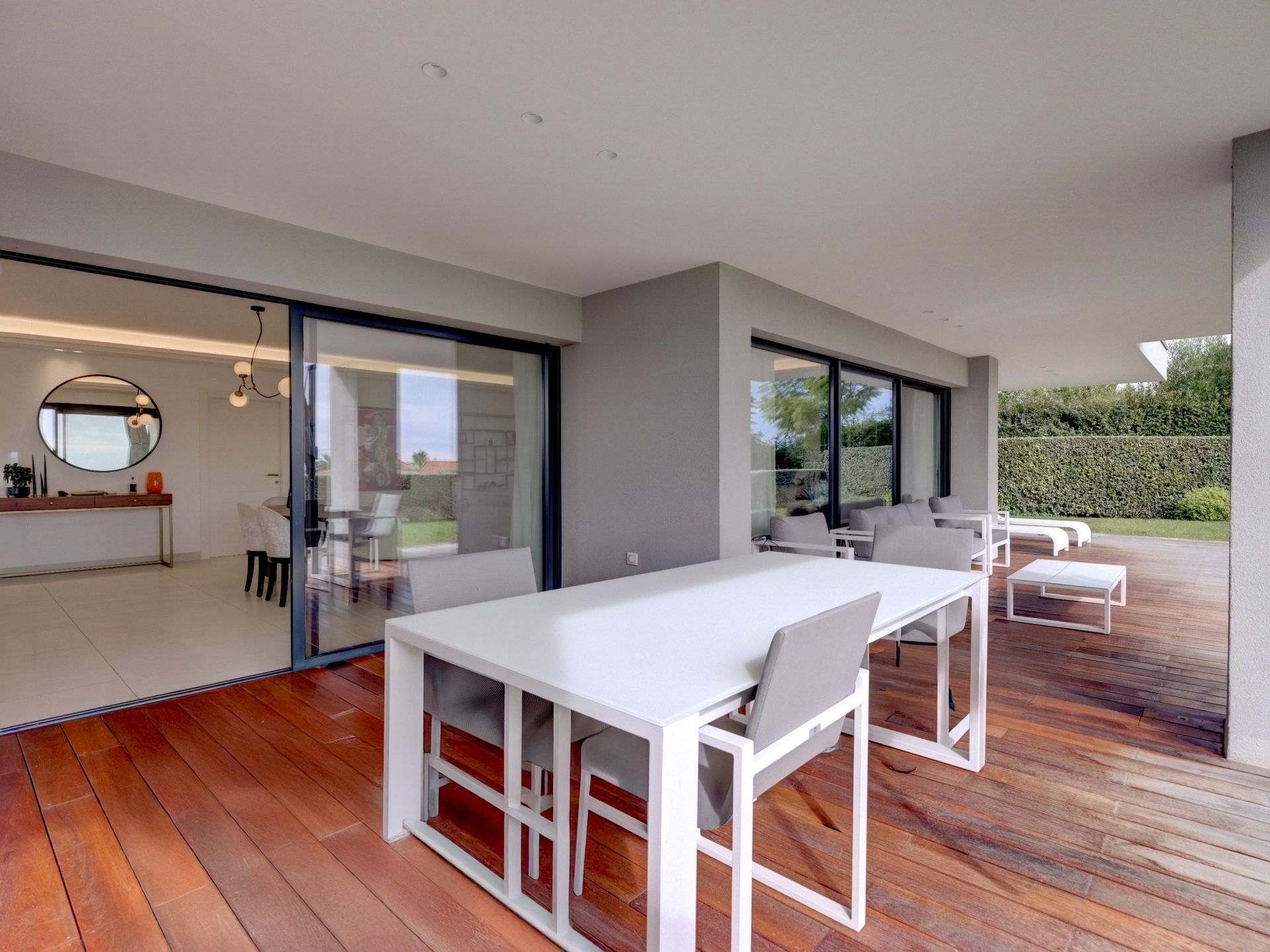 appartement 4 Pièces en vente sur VALLAURIS (06220)