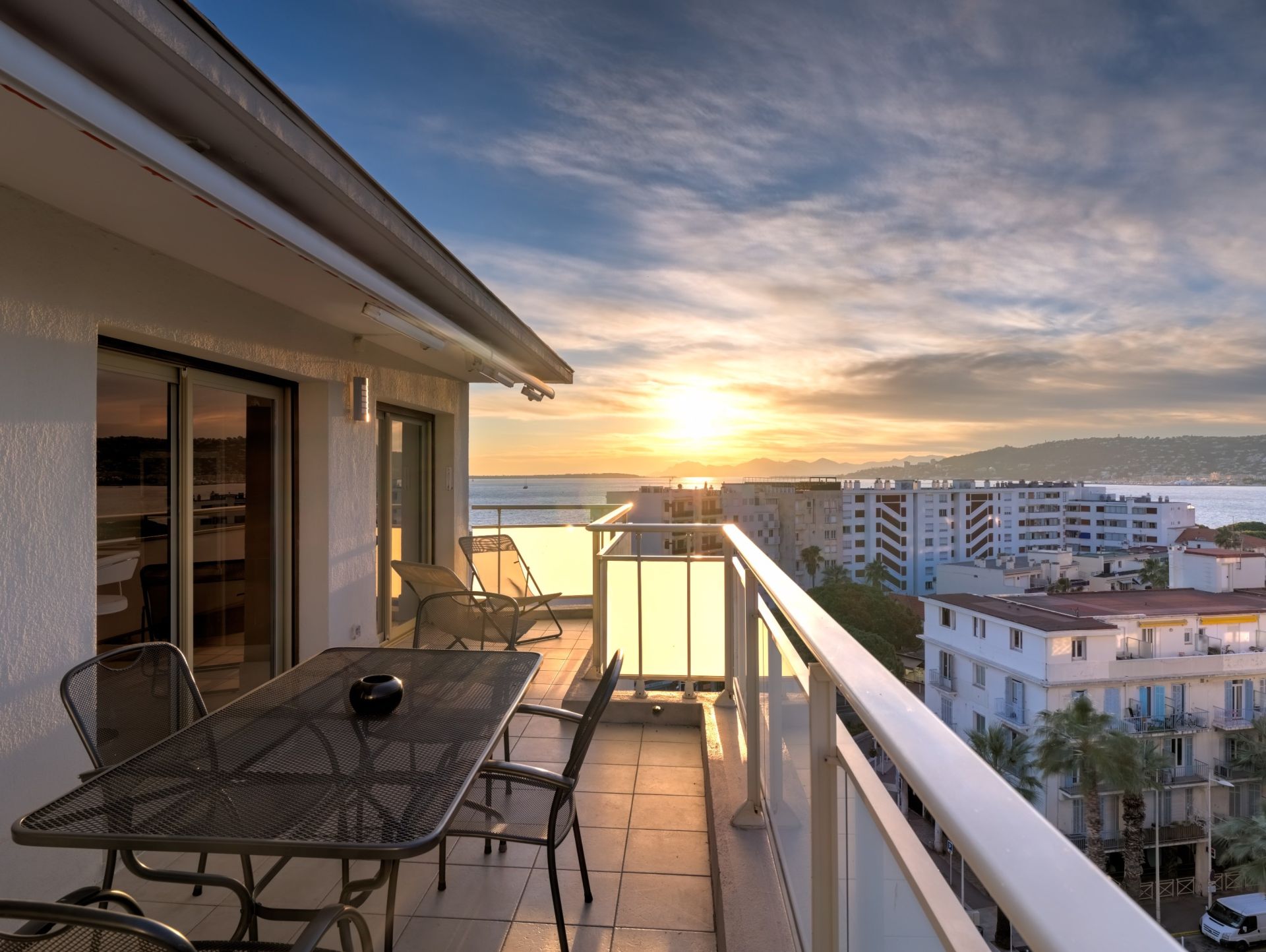 penthouse 4 Pièces en vente sur JUAN LES PINS (06160)