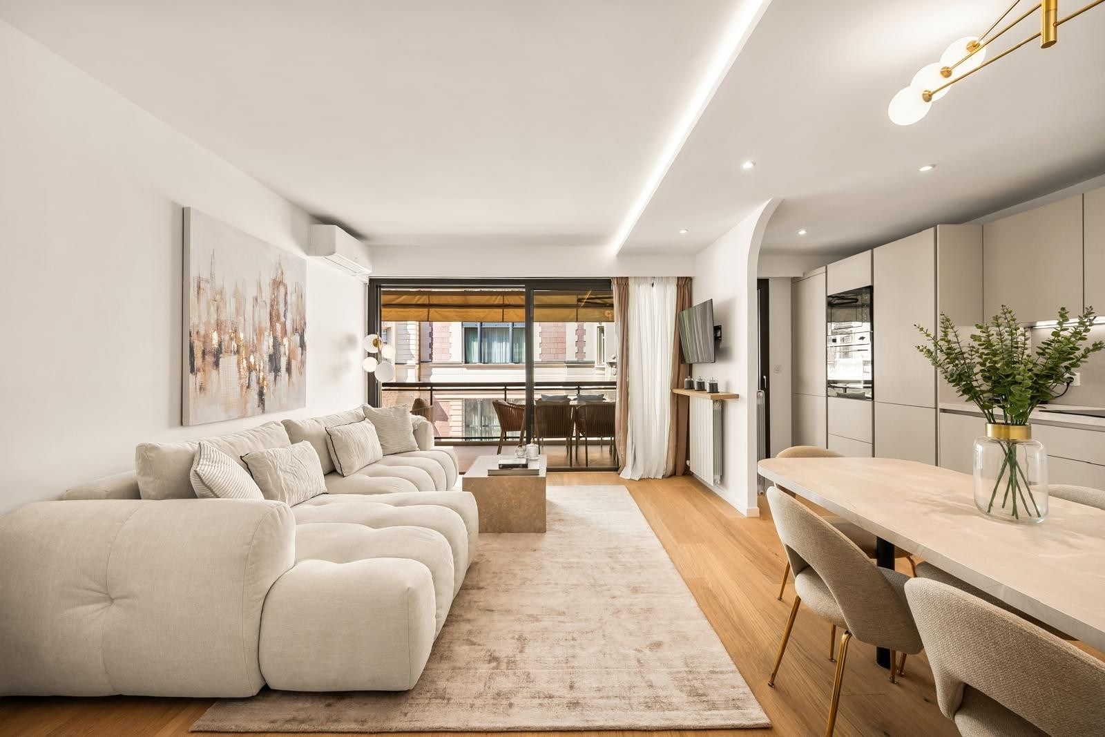 appartement 2 Pièces en vente sur CANNES (06400)