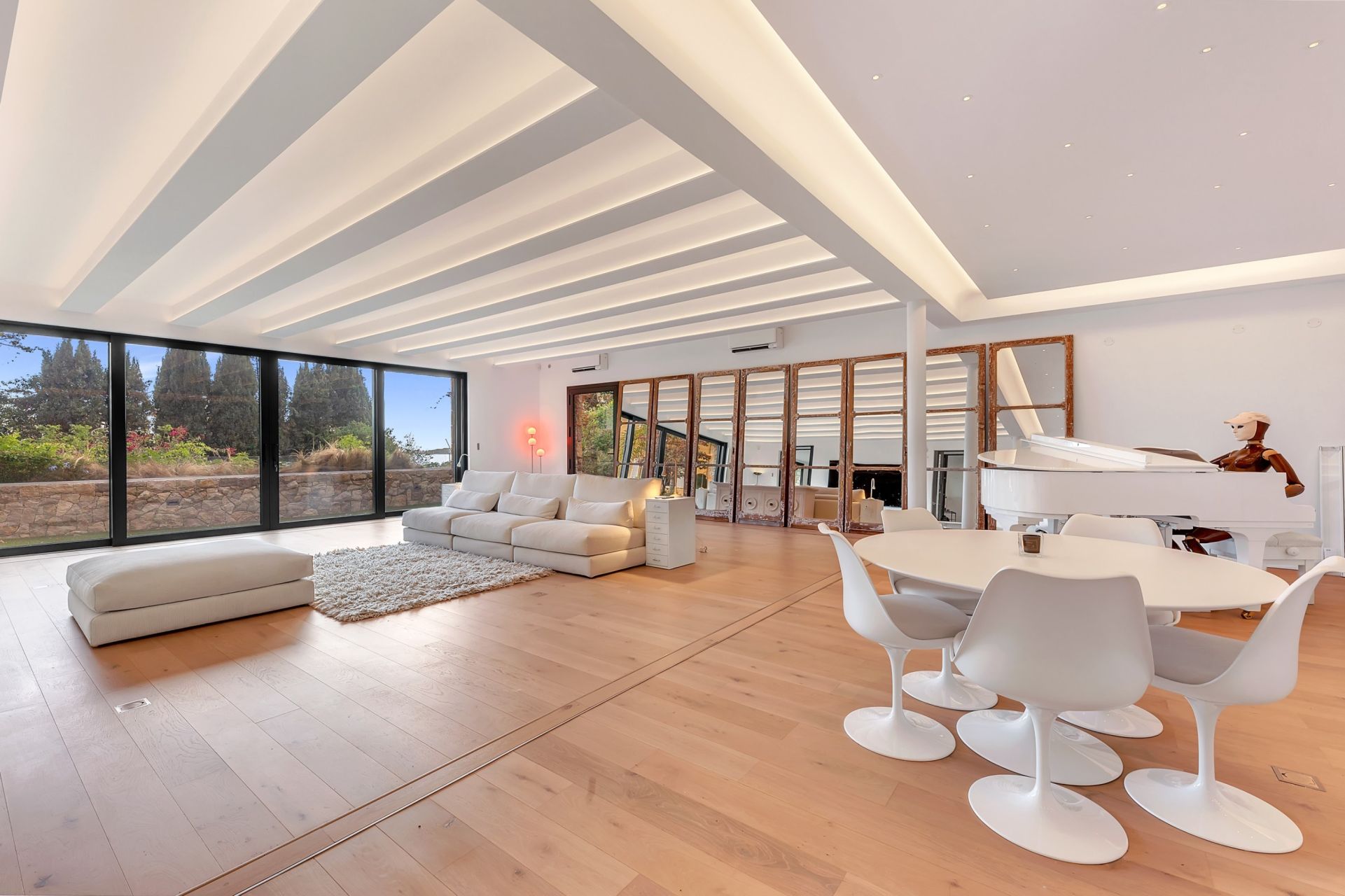 maison de maître 10 Pièces en vente sur EZE (06360)