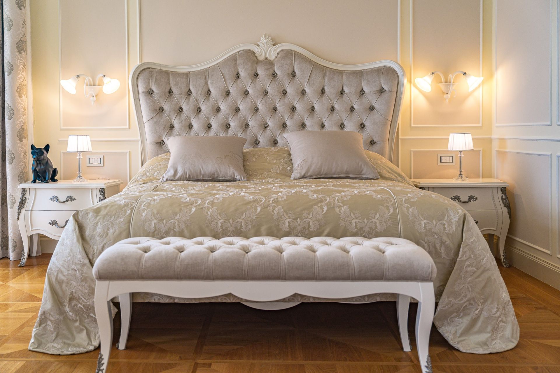 castle 9 Rooms for sale on VILLEFRANCHE SUR MER (06230)