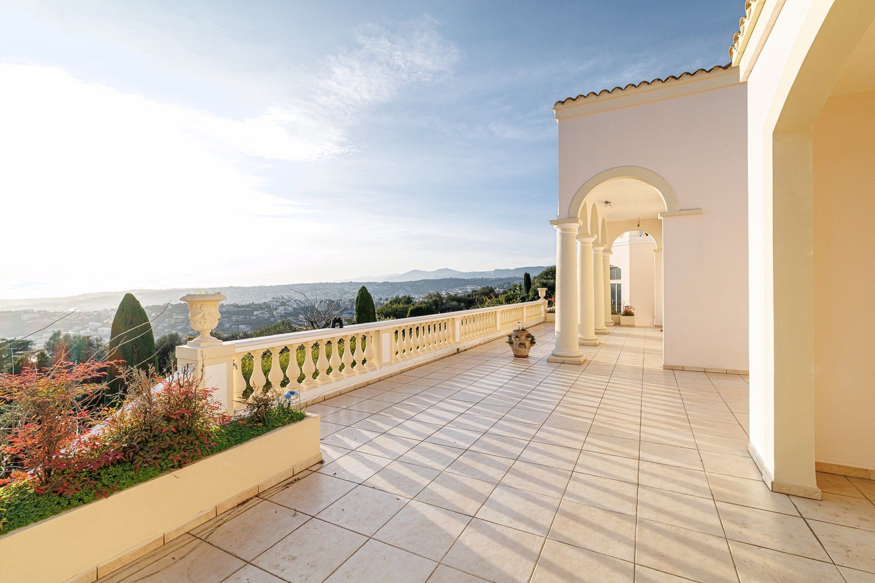 villa 14 Pièces en vente sur NICE (06000)