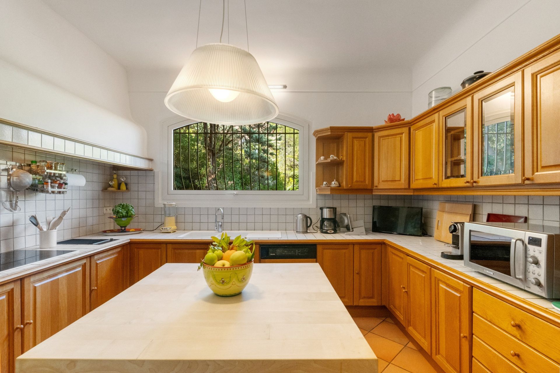 maison de maître 11 Pièces en vente sur THEOULE SUR MER (06590)