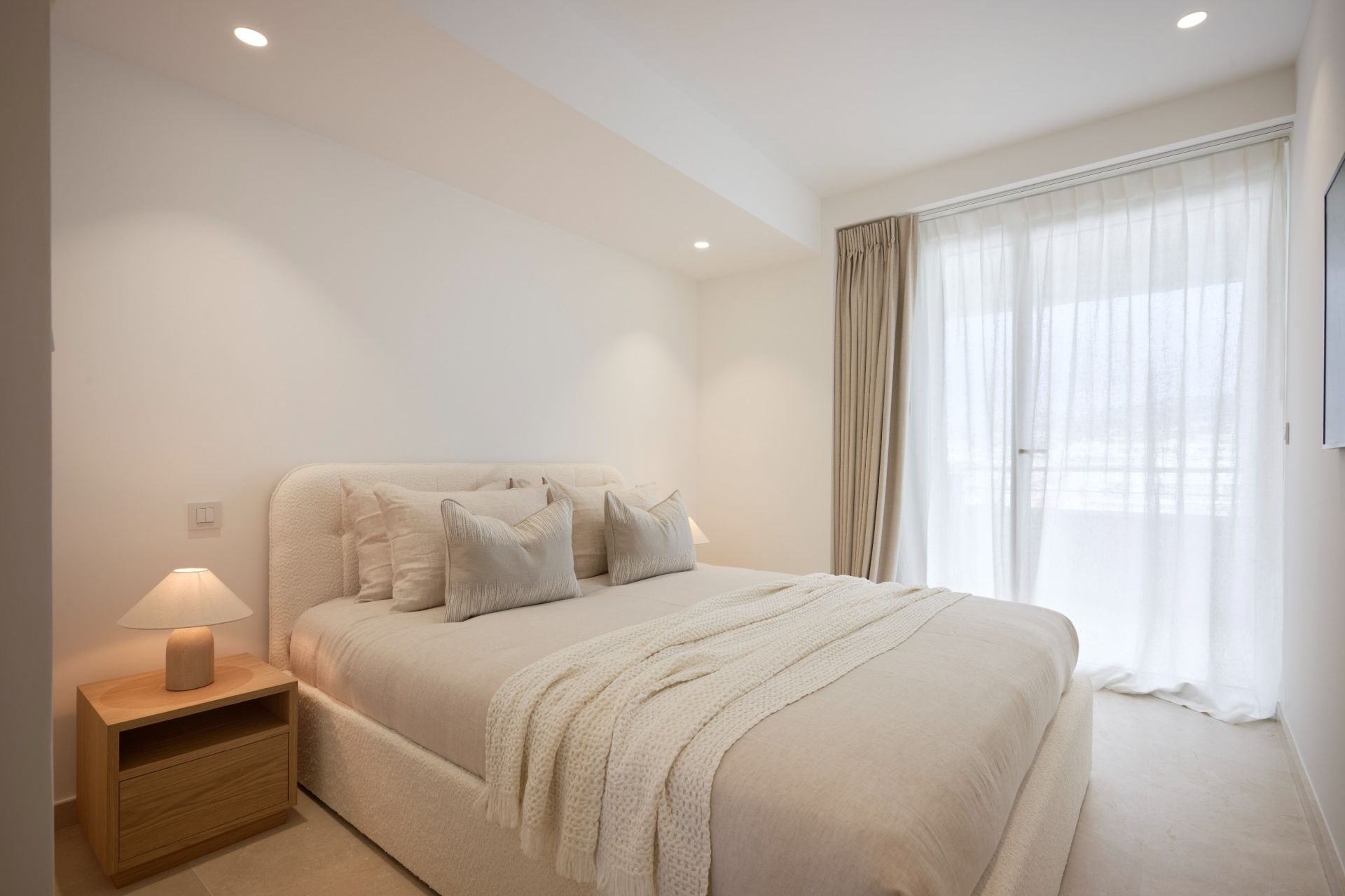 apartment 3 Rooms for sale on CANNES (06400)