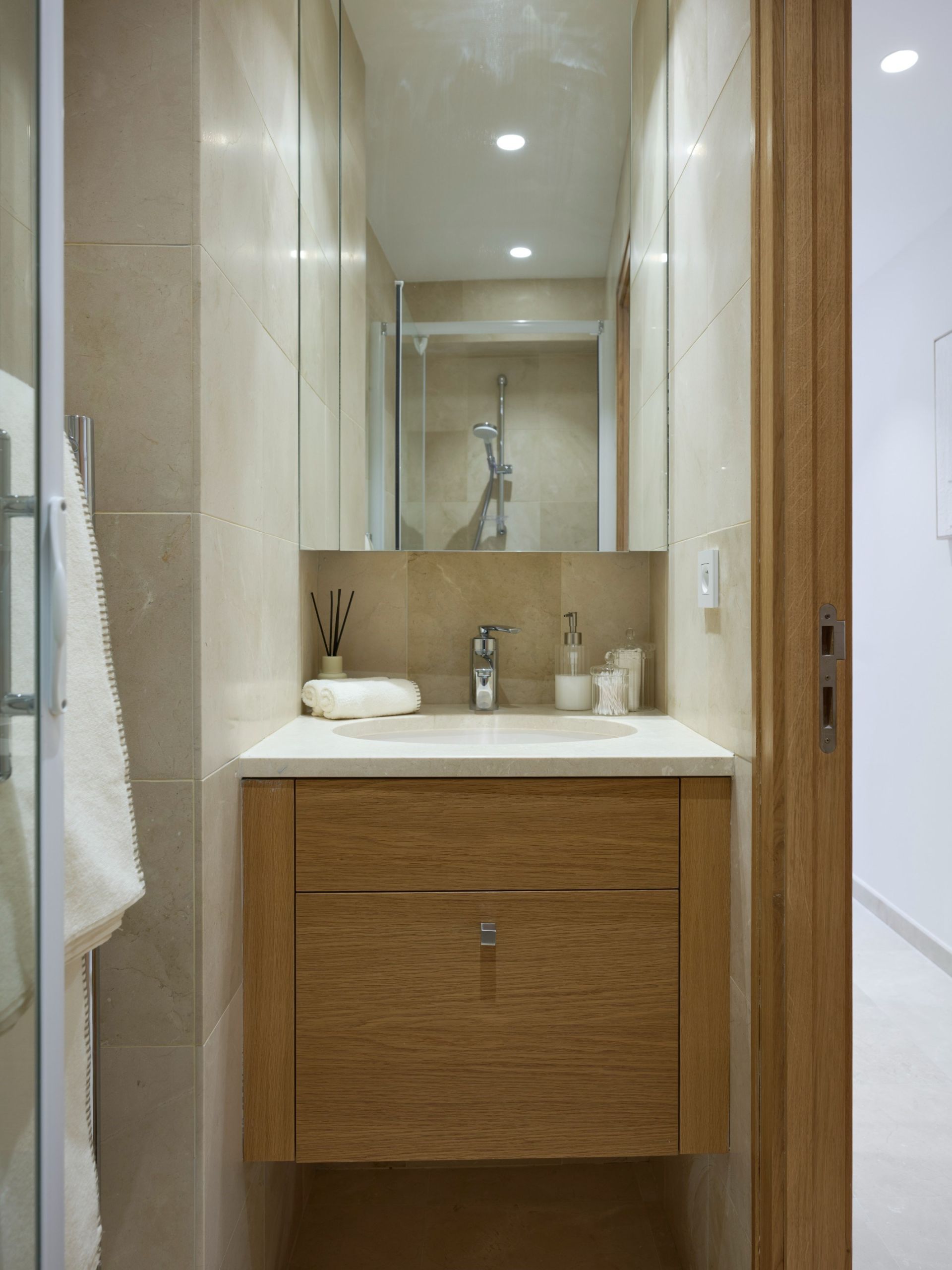 apartment 3 Rooms for sale on CANNES (06400)