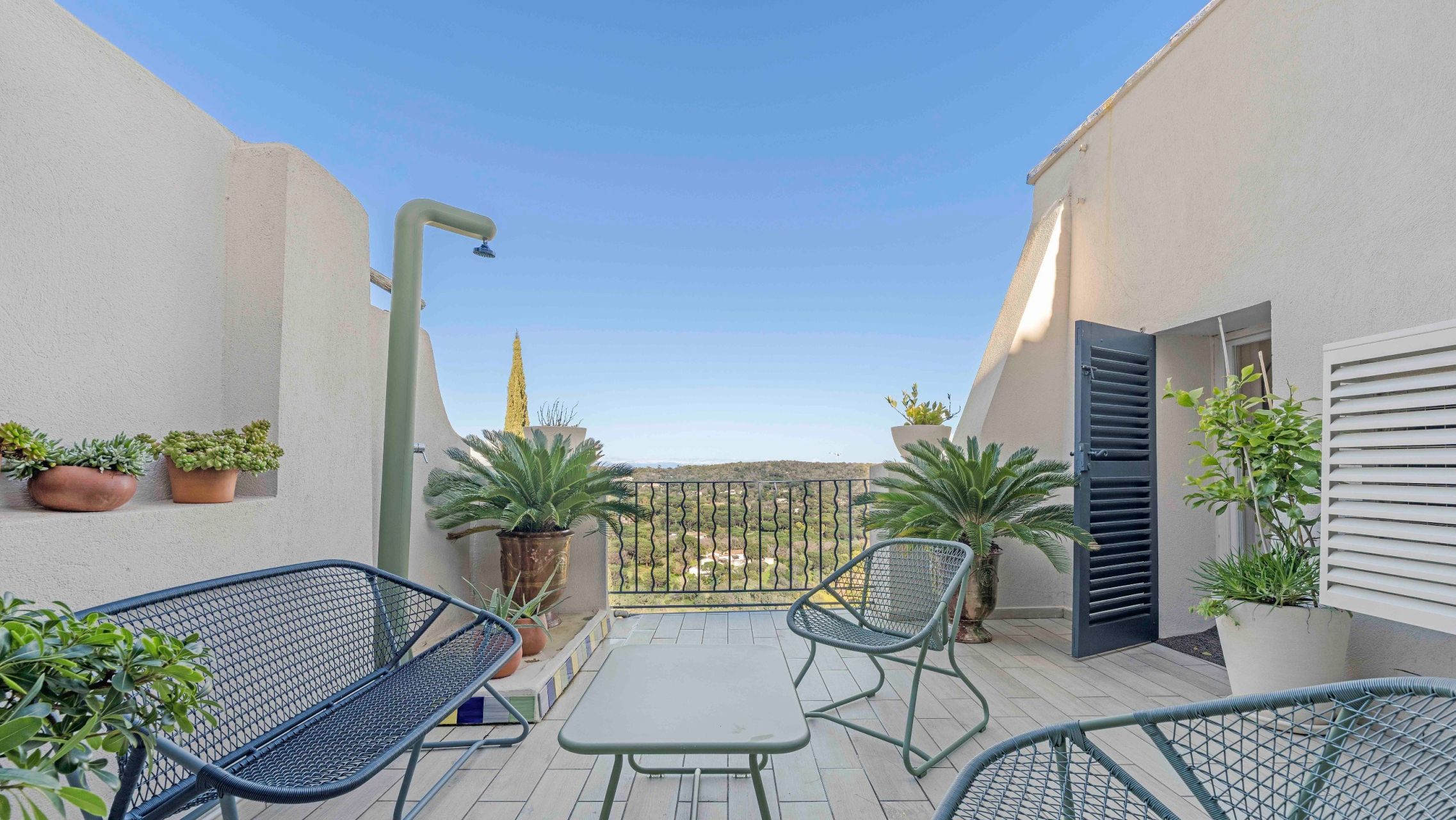 provencal house 4 Rooms for sale on RAMATUELLE (83350)