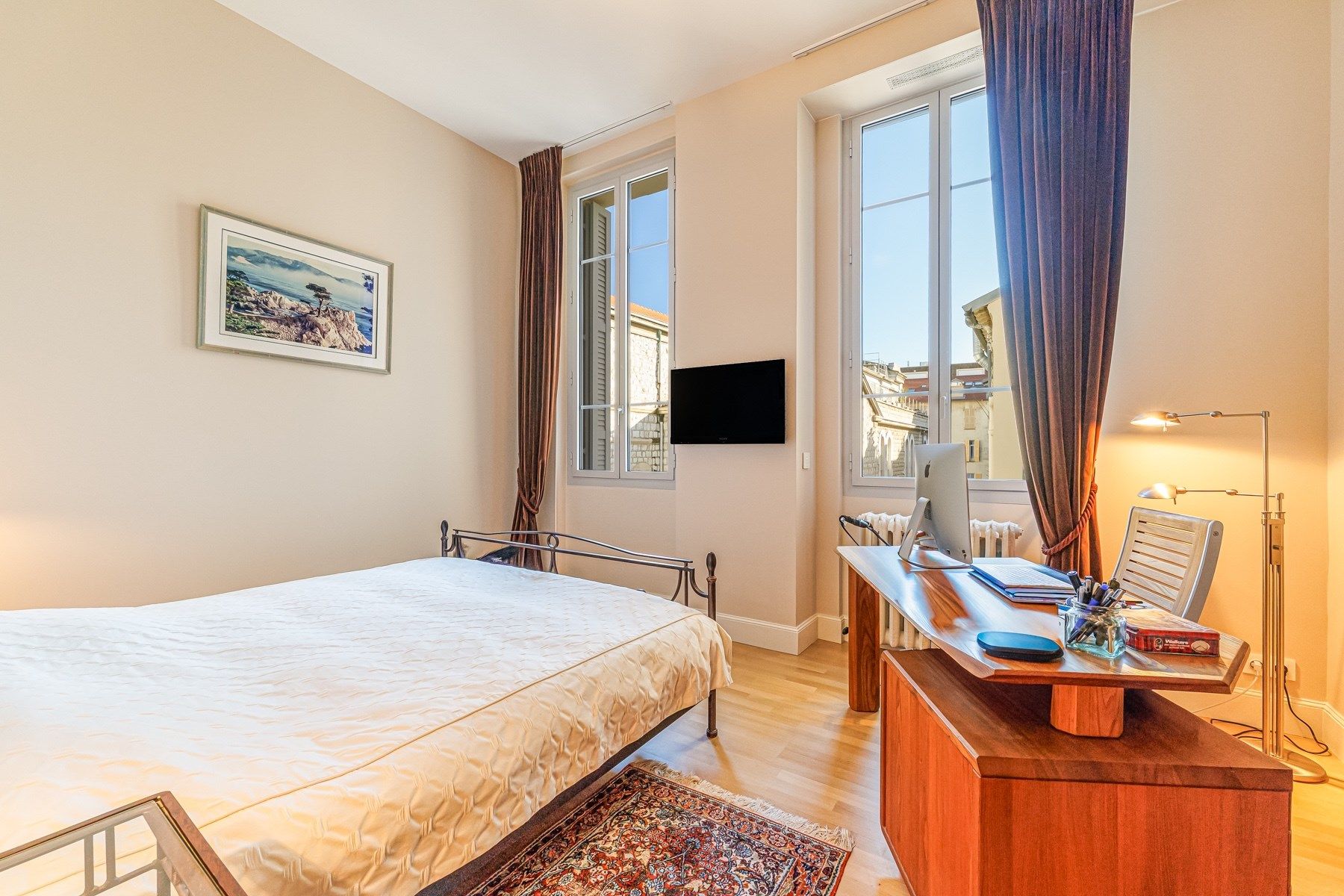 apartment 4 Rooms for sale on NICE (06000)