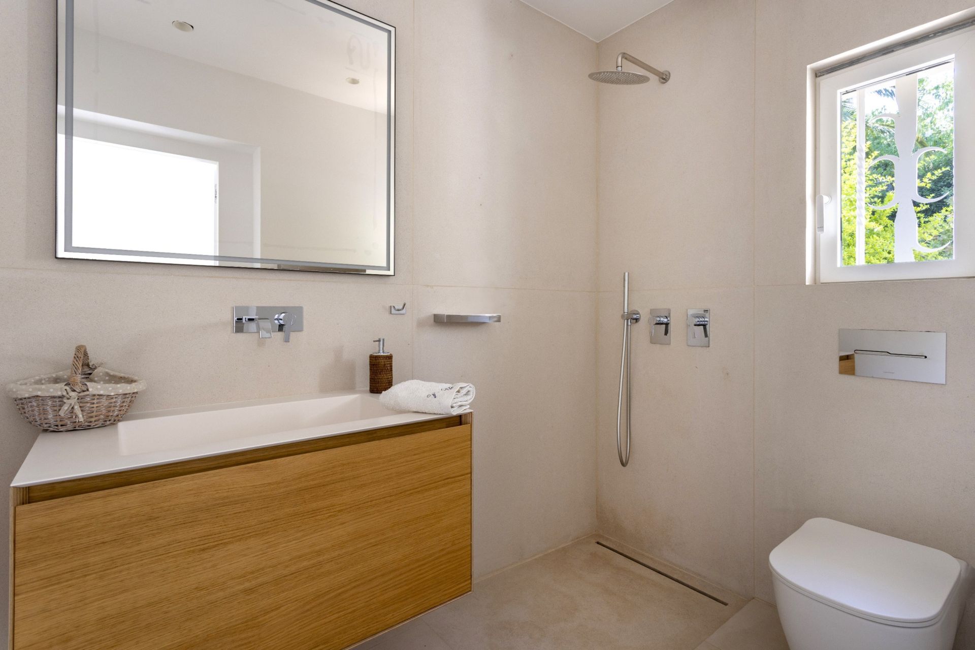 villa 9 Pièces en vente sur ST TROPEZ (83990)