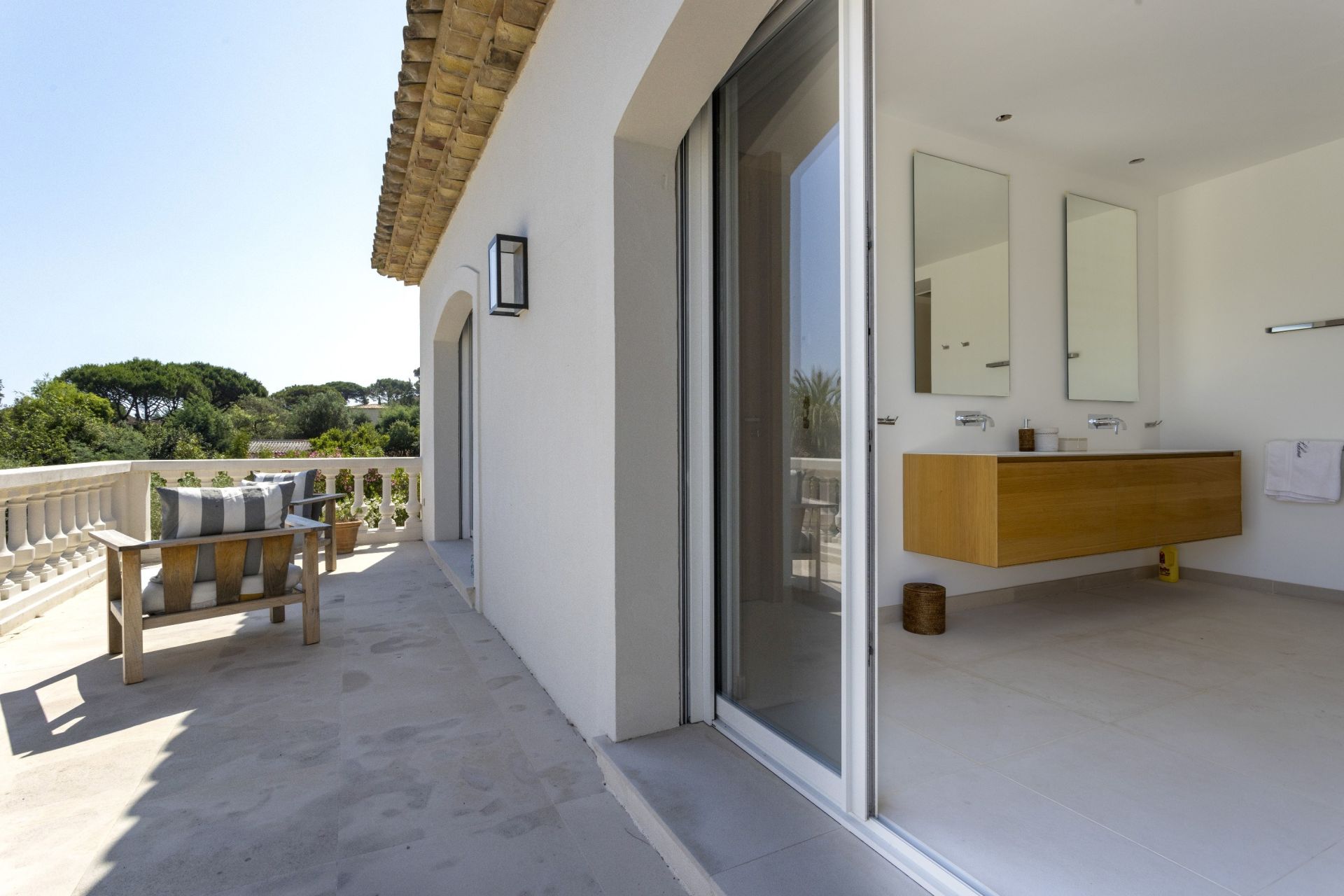 villa 9 Pièces en vente sur ST TROPEZ (83990)