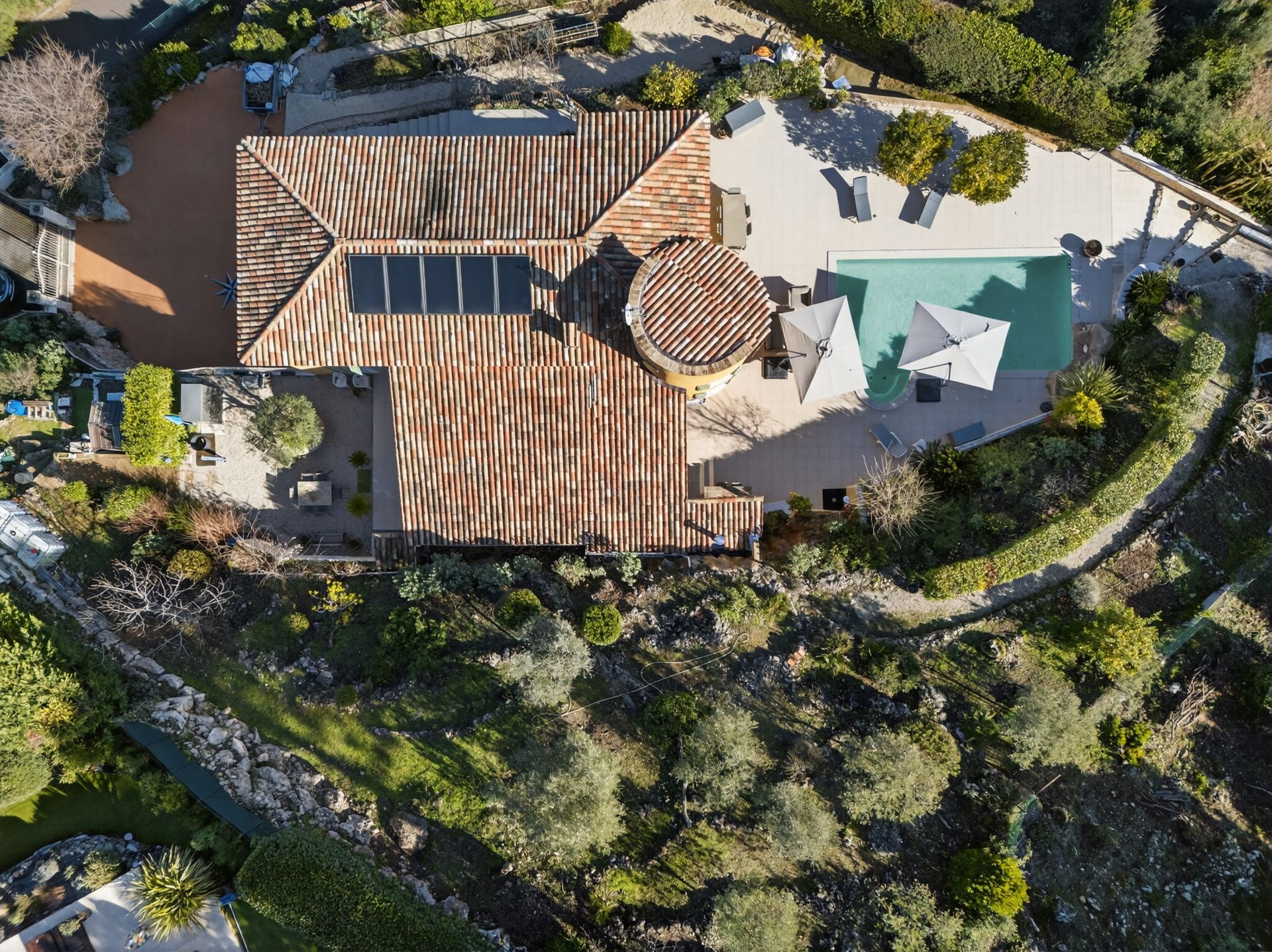 provencal house 6 Rooms for sale on MONTAUROUX (83440)