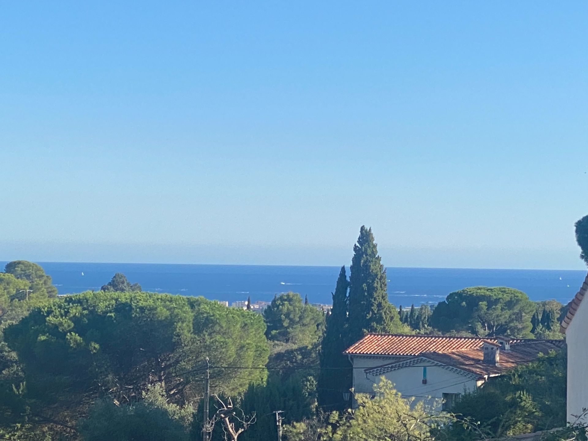 house 8 Rooms for sale on LA ROQUETTE SUR SIAGNE (06550)