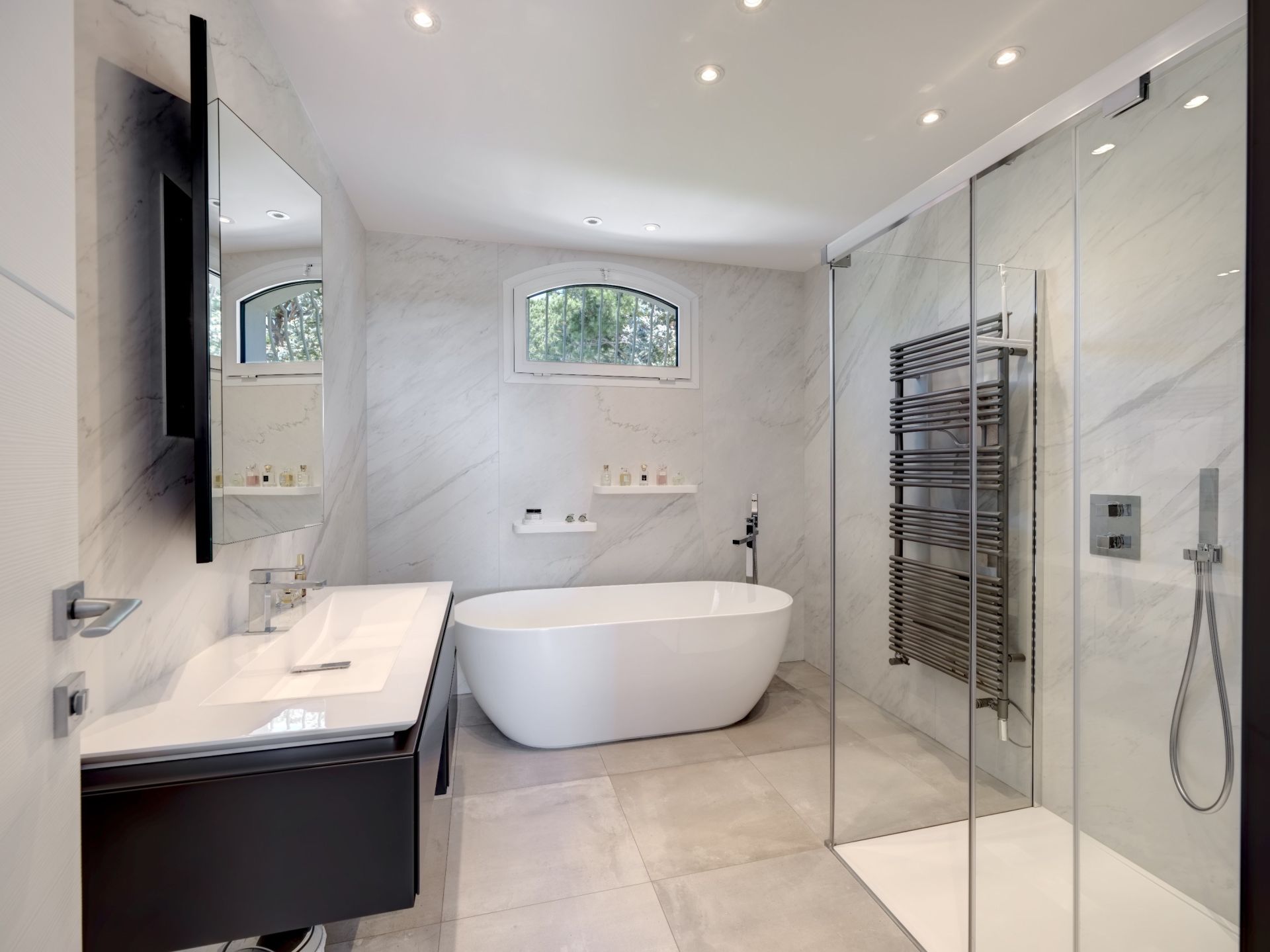 house 8 Rooms for sale on LA ROQUETTE SUR SIAGNE (06550)