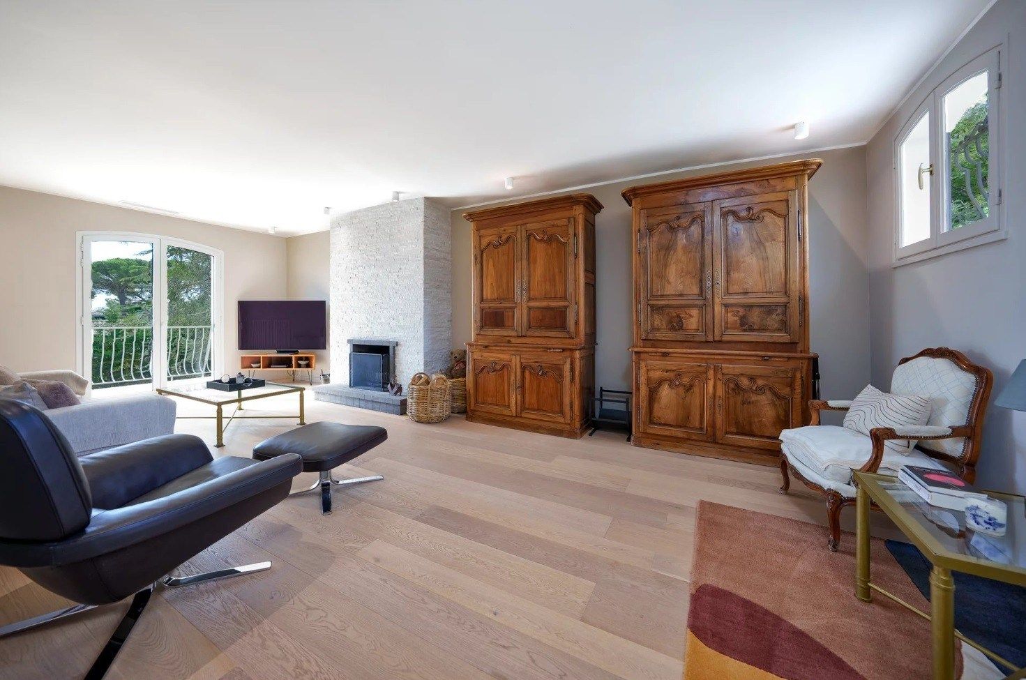 house 8 Rooms for sale on LA ROQUETTE SUR SIAGNE (06550)