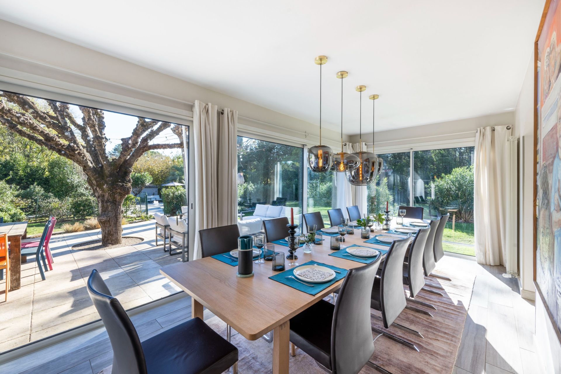 villa 8 Rooms for sale on PEYMEINADE (06530)