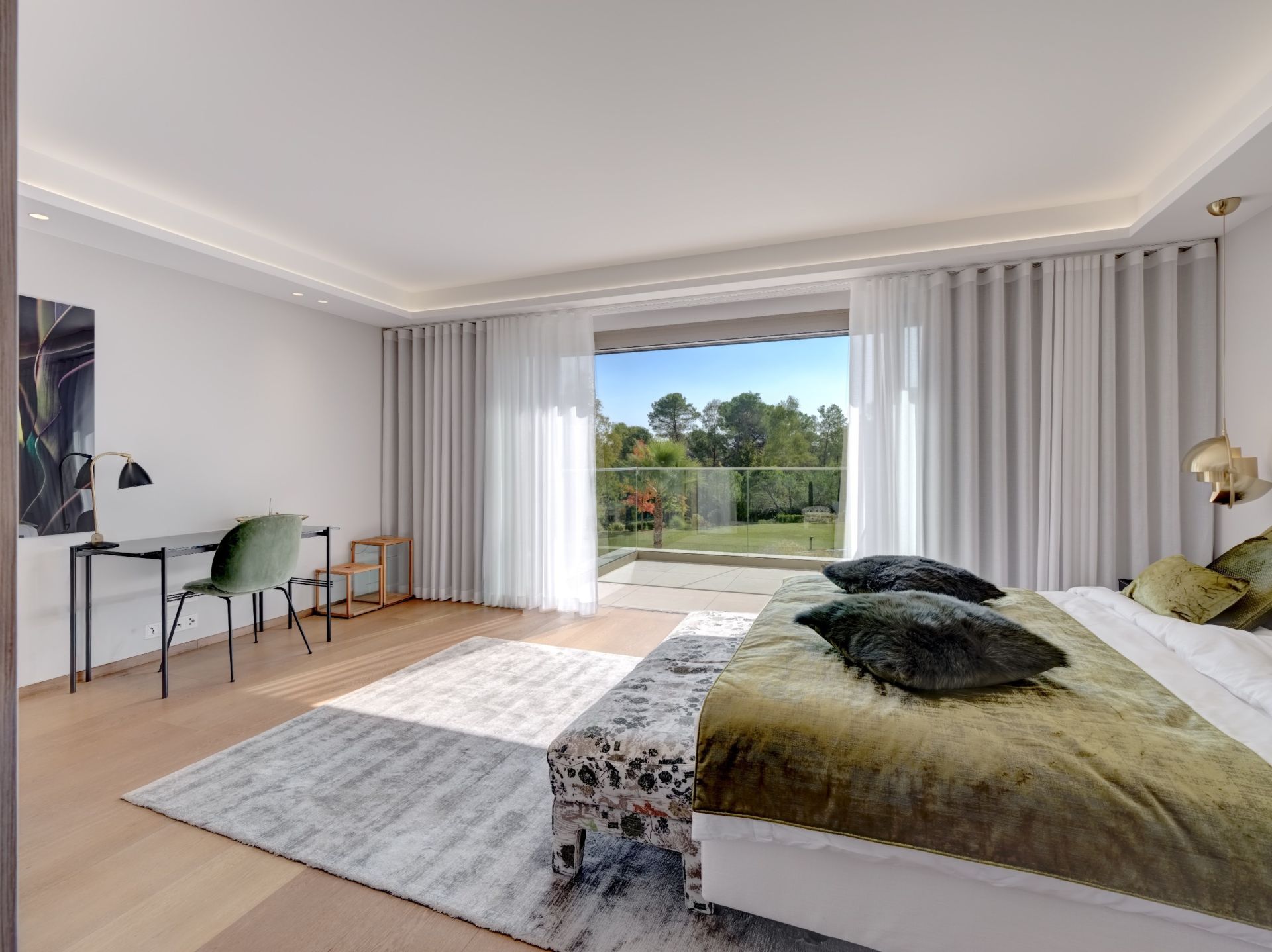 maison contemporaine 17 Pièces en vente sur MOUGINS (06250)
