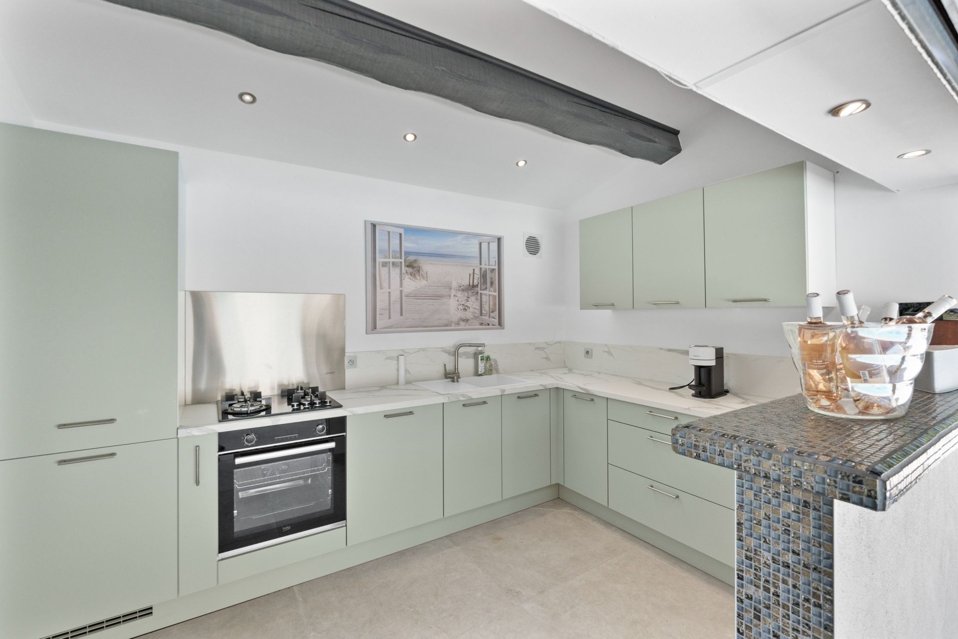 villa 7 Rooms for sale on GRASSE (06130)