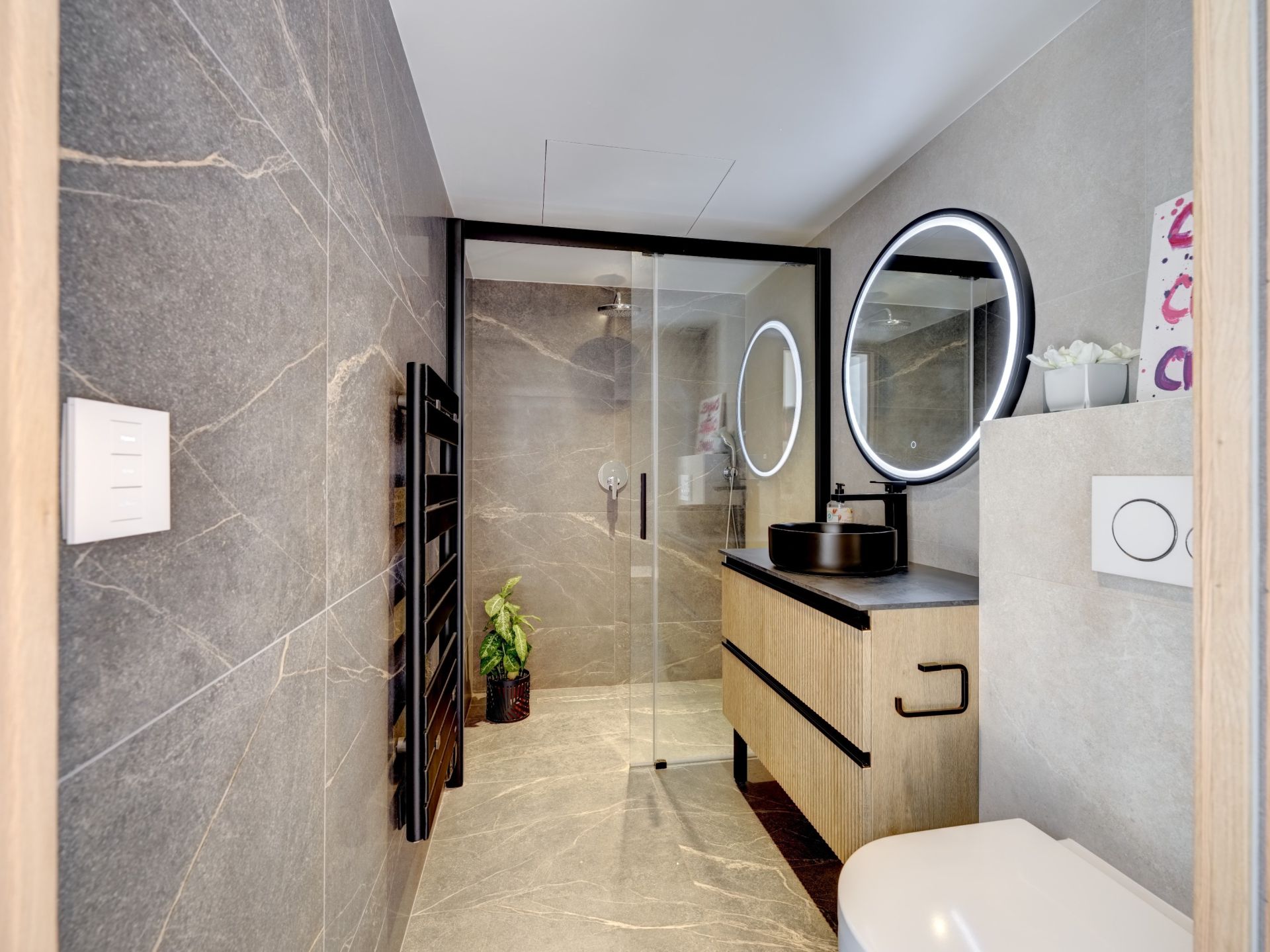 contemporary house 7 Rooms for sale on OPIO (06650)