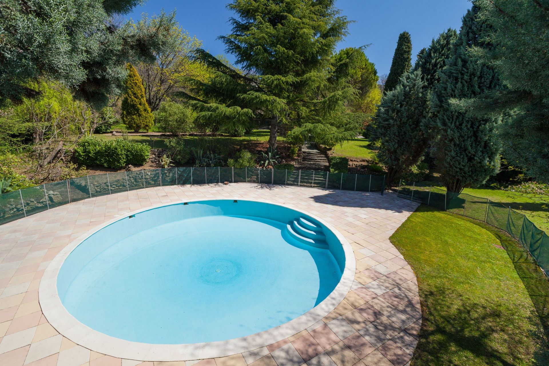 maison provençale 20 Pièces en vente sur OPIO (06650)