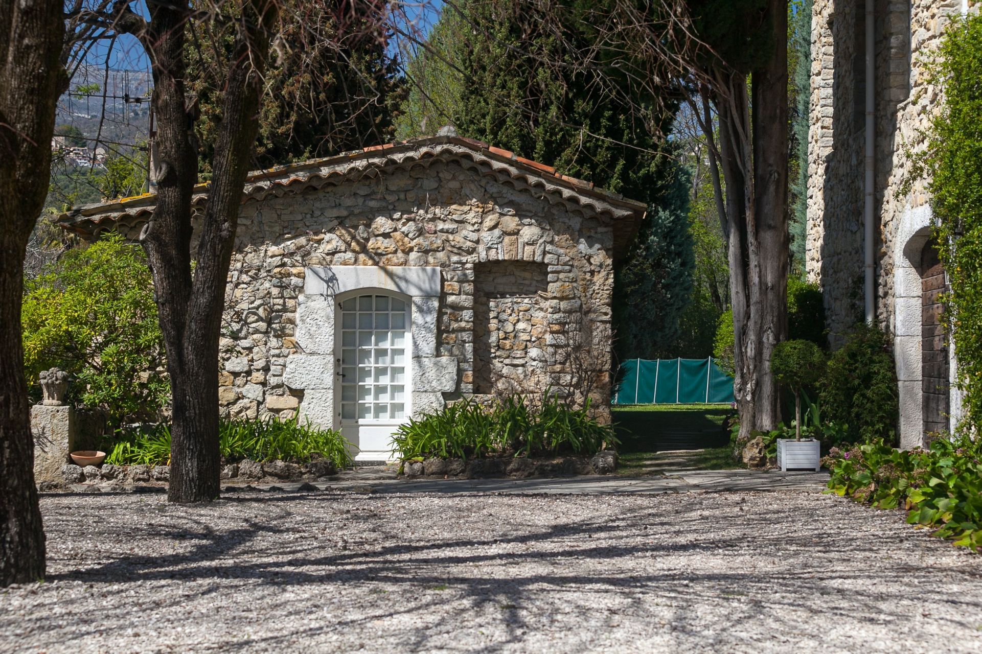 provencal house 20 Rooms for sale on OPIO (06650)