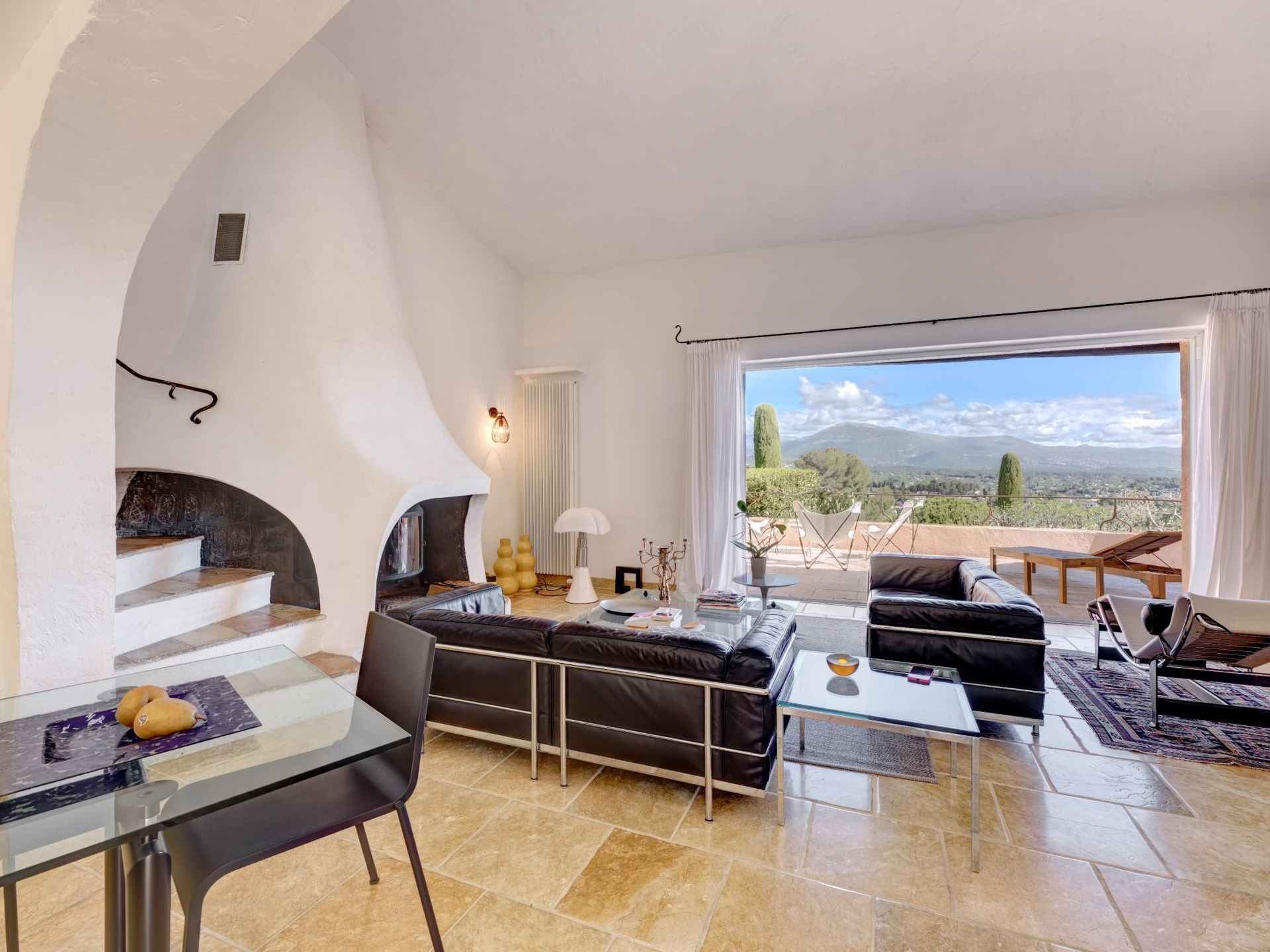 villa 6 Rooms for sale on MOUANS SARTOUX (06370)