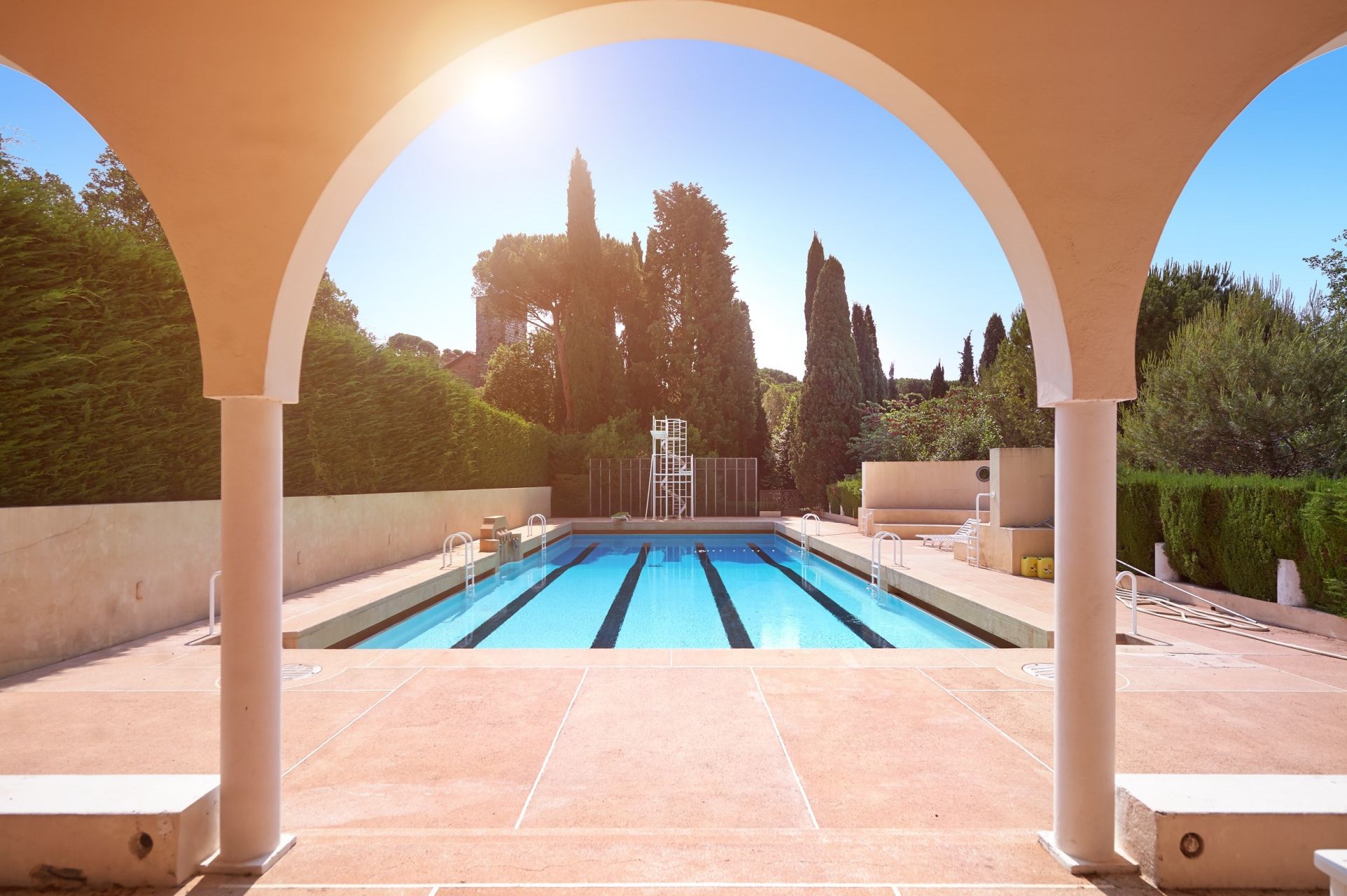 château 39 Pièces en vente sur BIOT (06410)