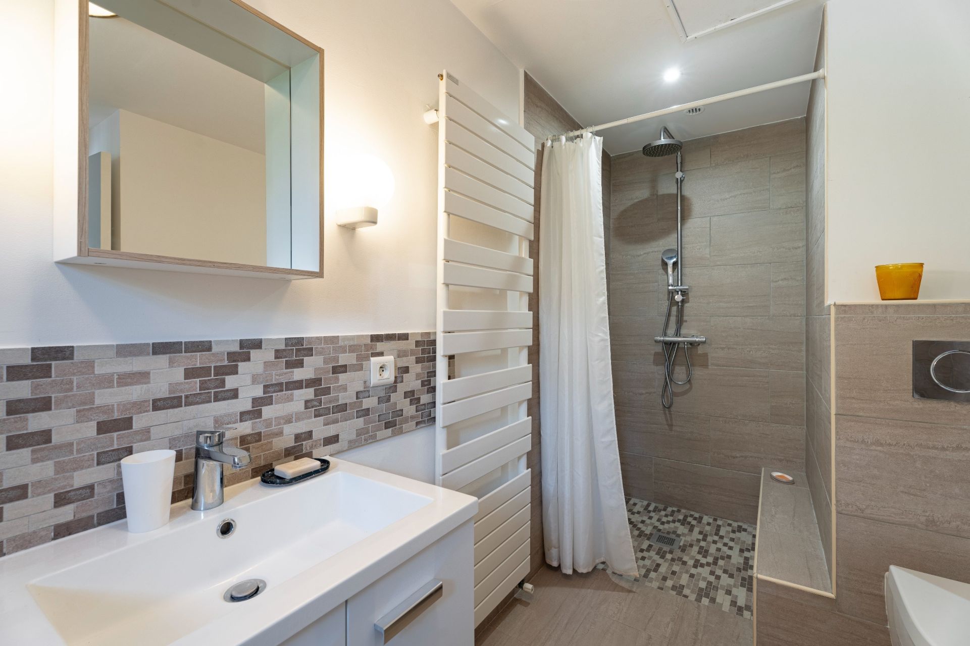 villa 9 Pièces en vente sur MOUGINS (06250)