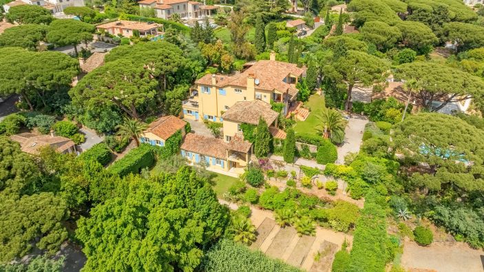 Vente Maison de maître Sainte-Maxime 14&nbsp;Pièces 560&nbsp;m²