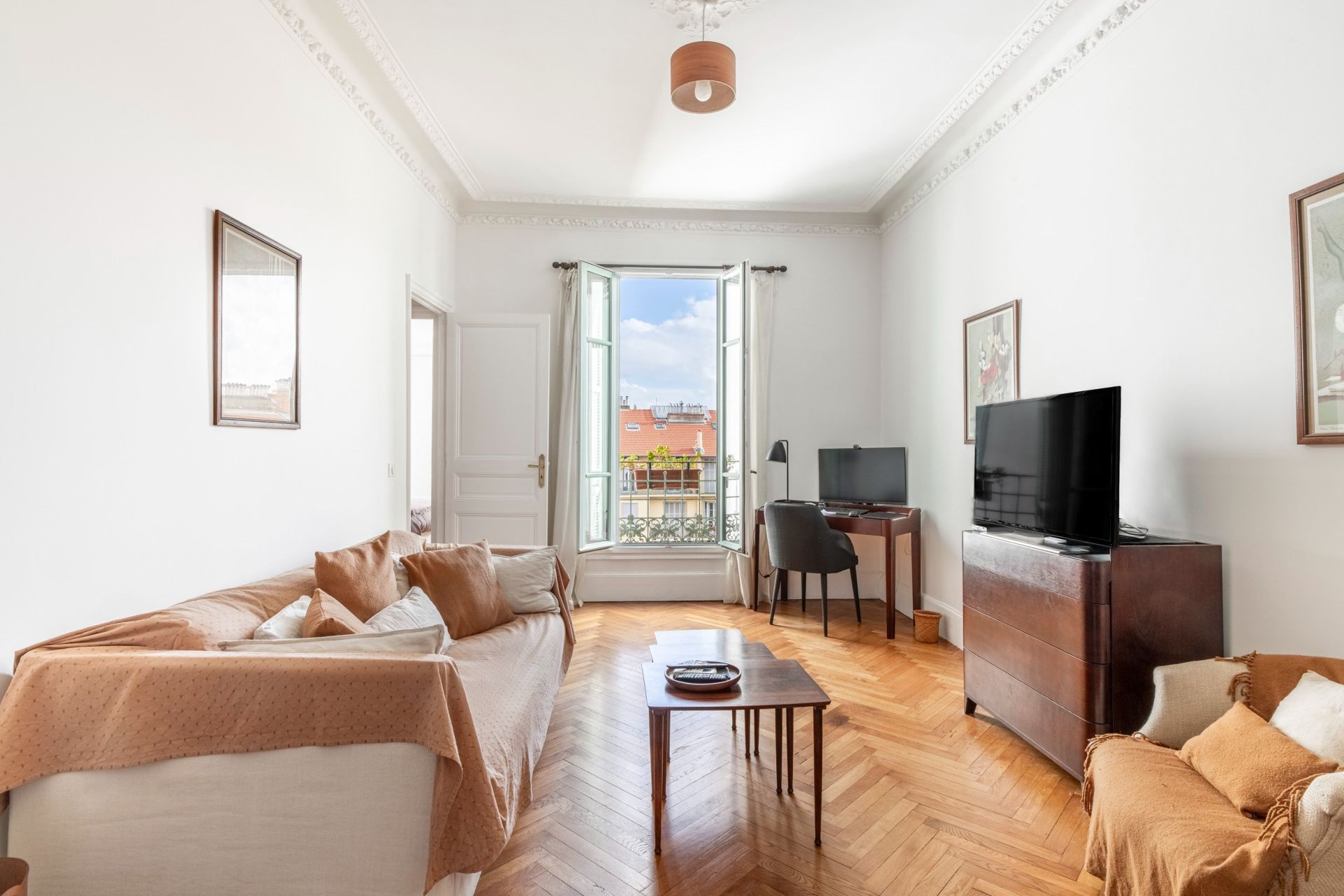 apartment 4 Rooms for sale on NICE (06000)