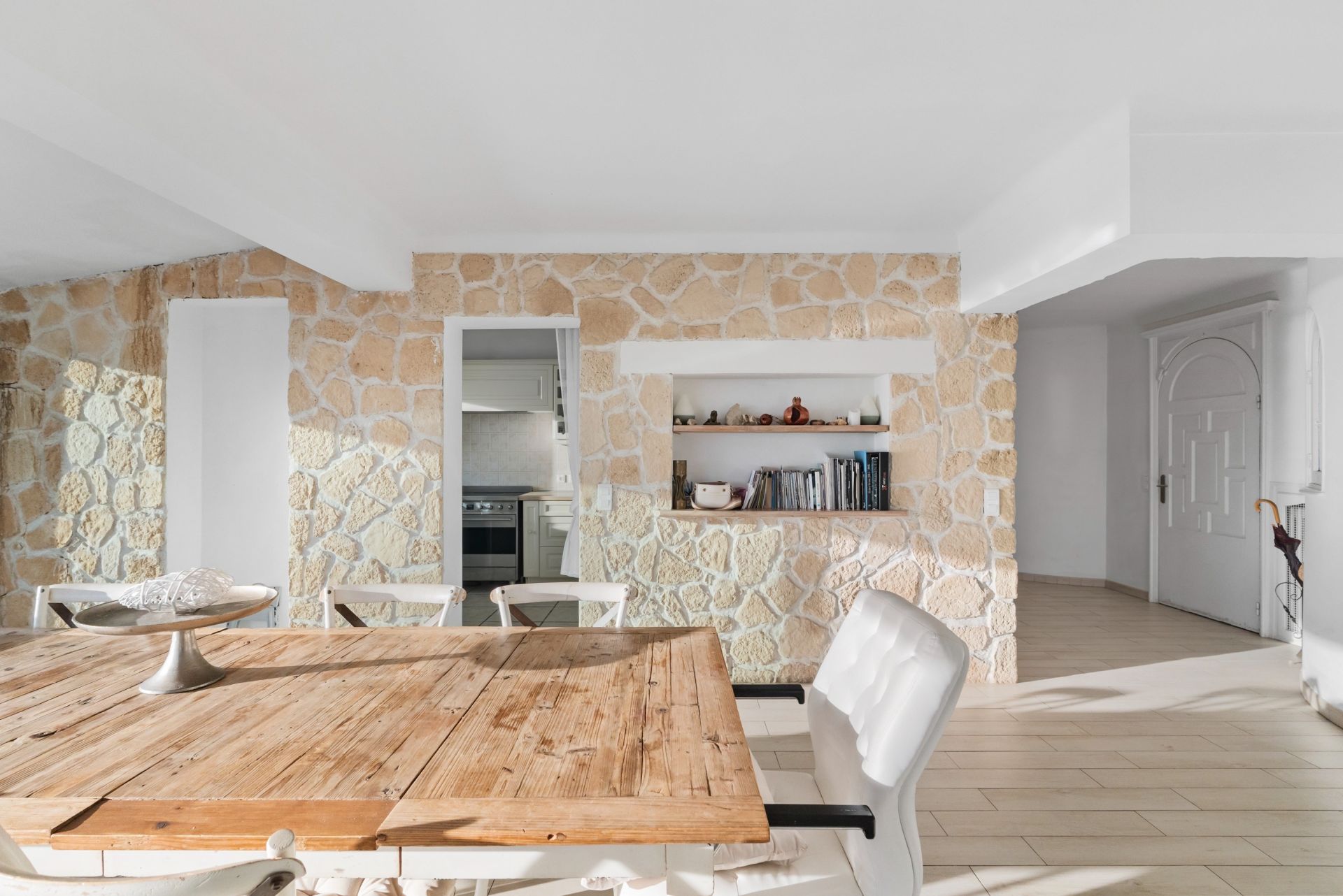 villa 8 Rooms for sale on MANDELIEU LA NAPOULE (06210)