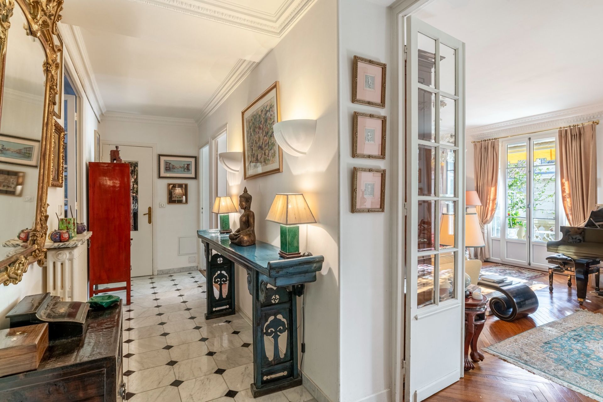 apartment 4 Rooms for sale on NICE (06000)